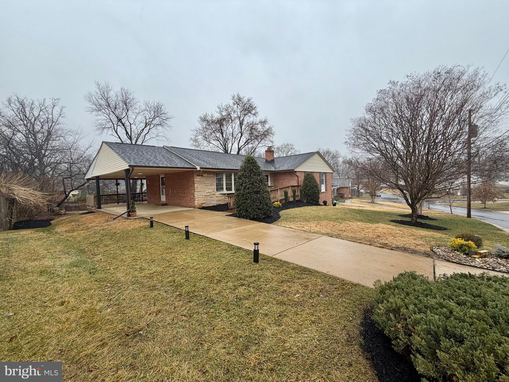 CALVERTON - Residential