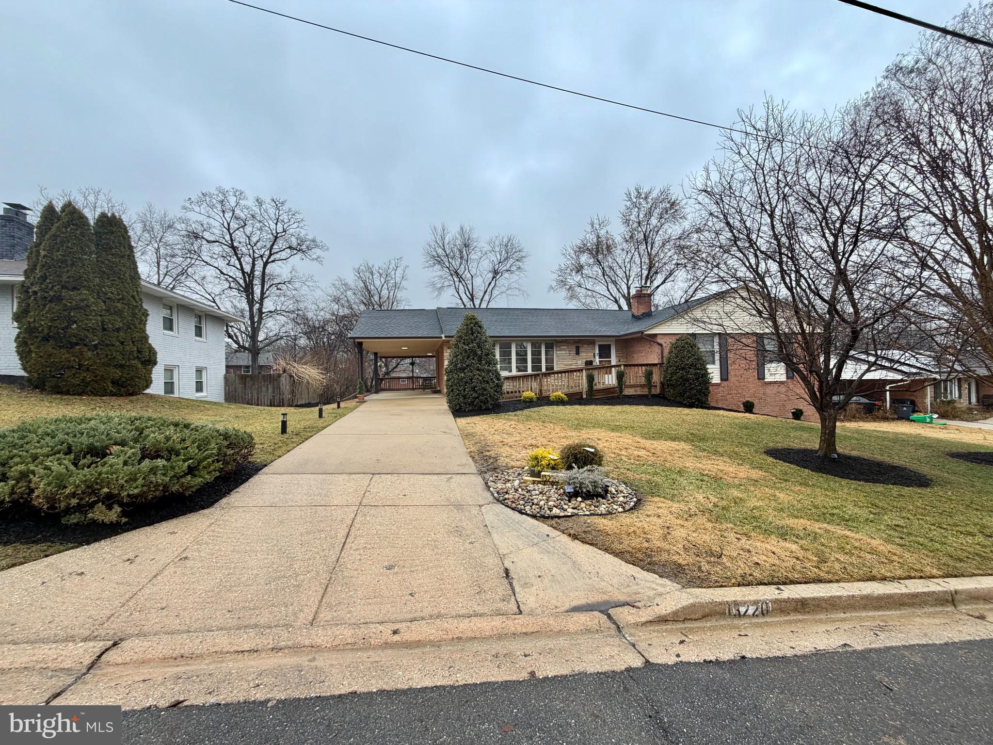 CALVERTON - Residential