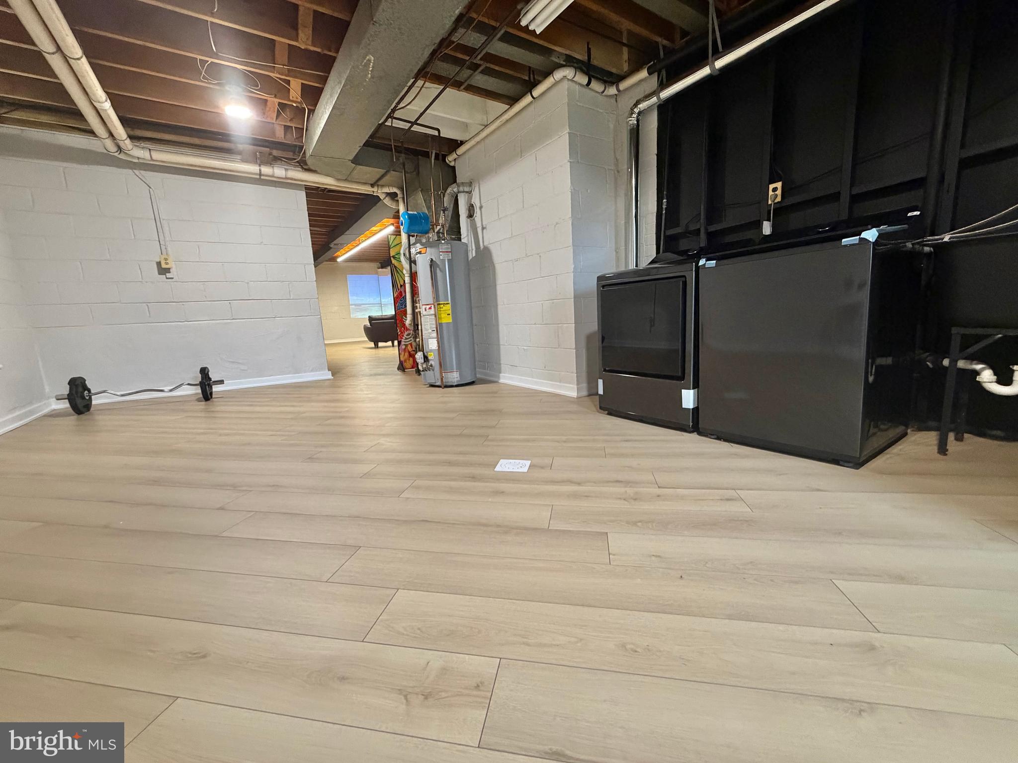 CALVERTON - Residential