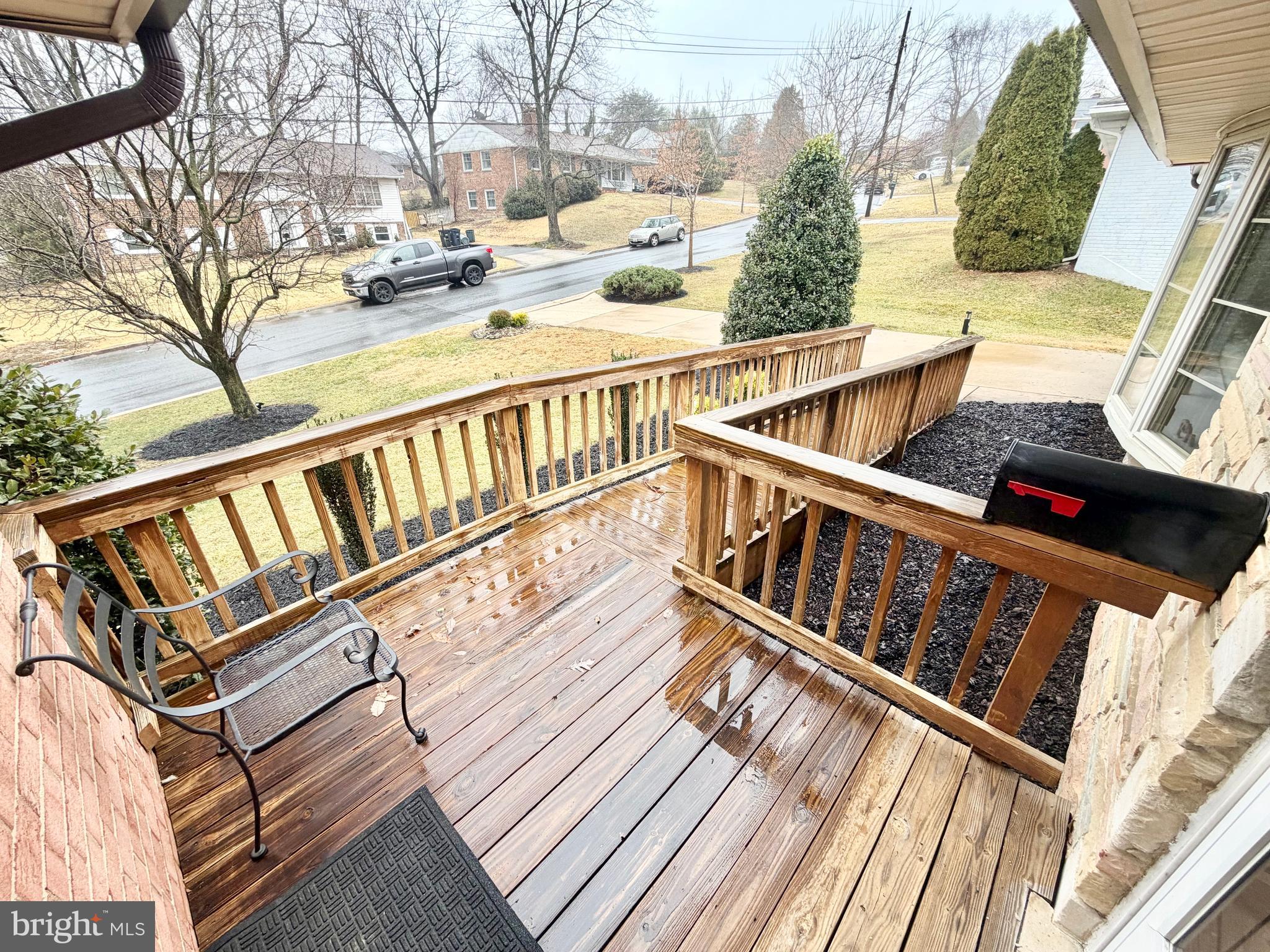 CALVERTON - Residential