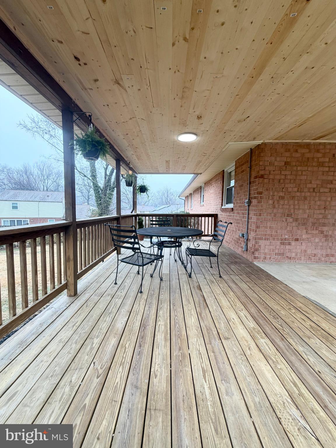 CALVERTON - Residential