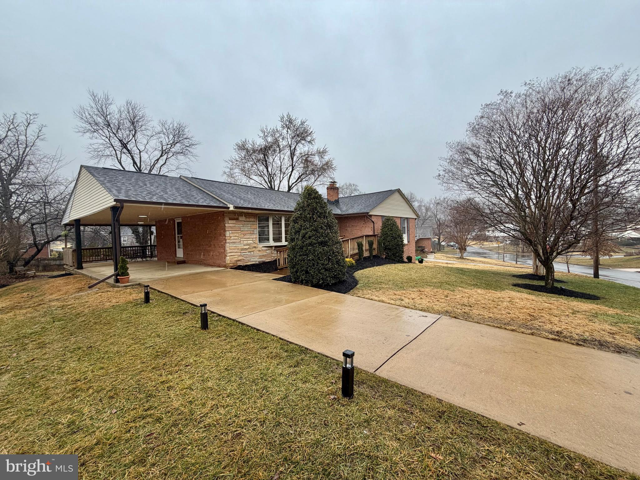 CALVERTON - Residential