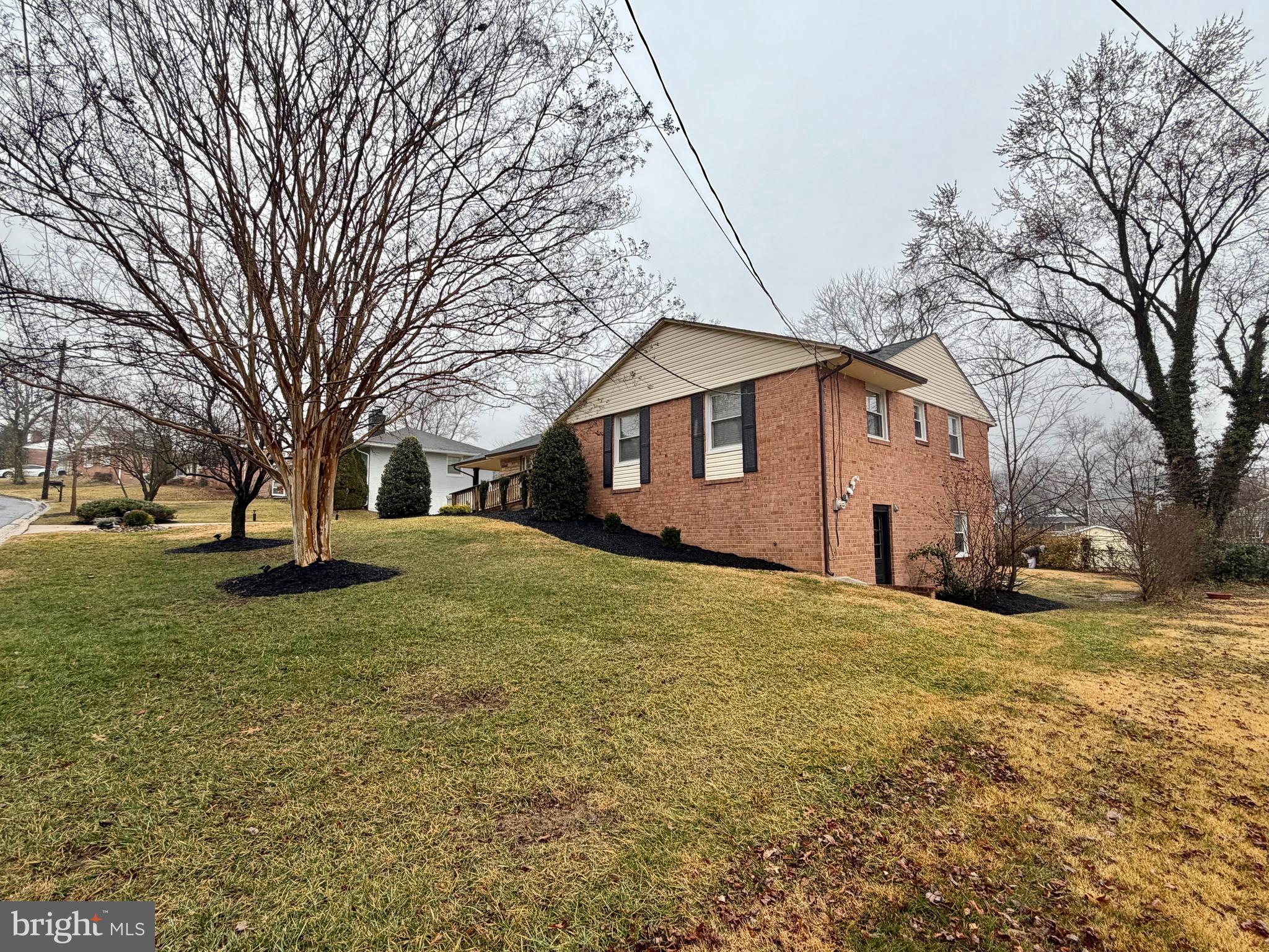 CALVERTON - Residential