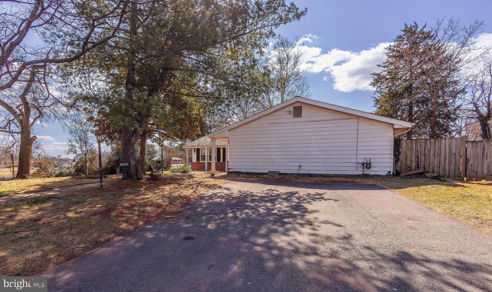 STERLING  PARK - Residential