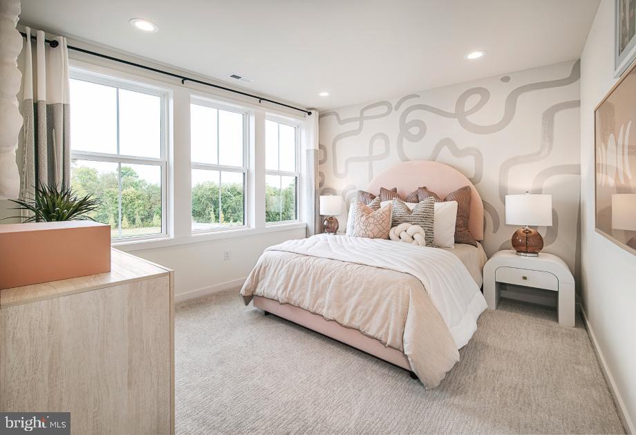 RIVERSTONE CROSSING - Residential