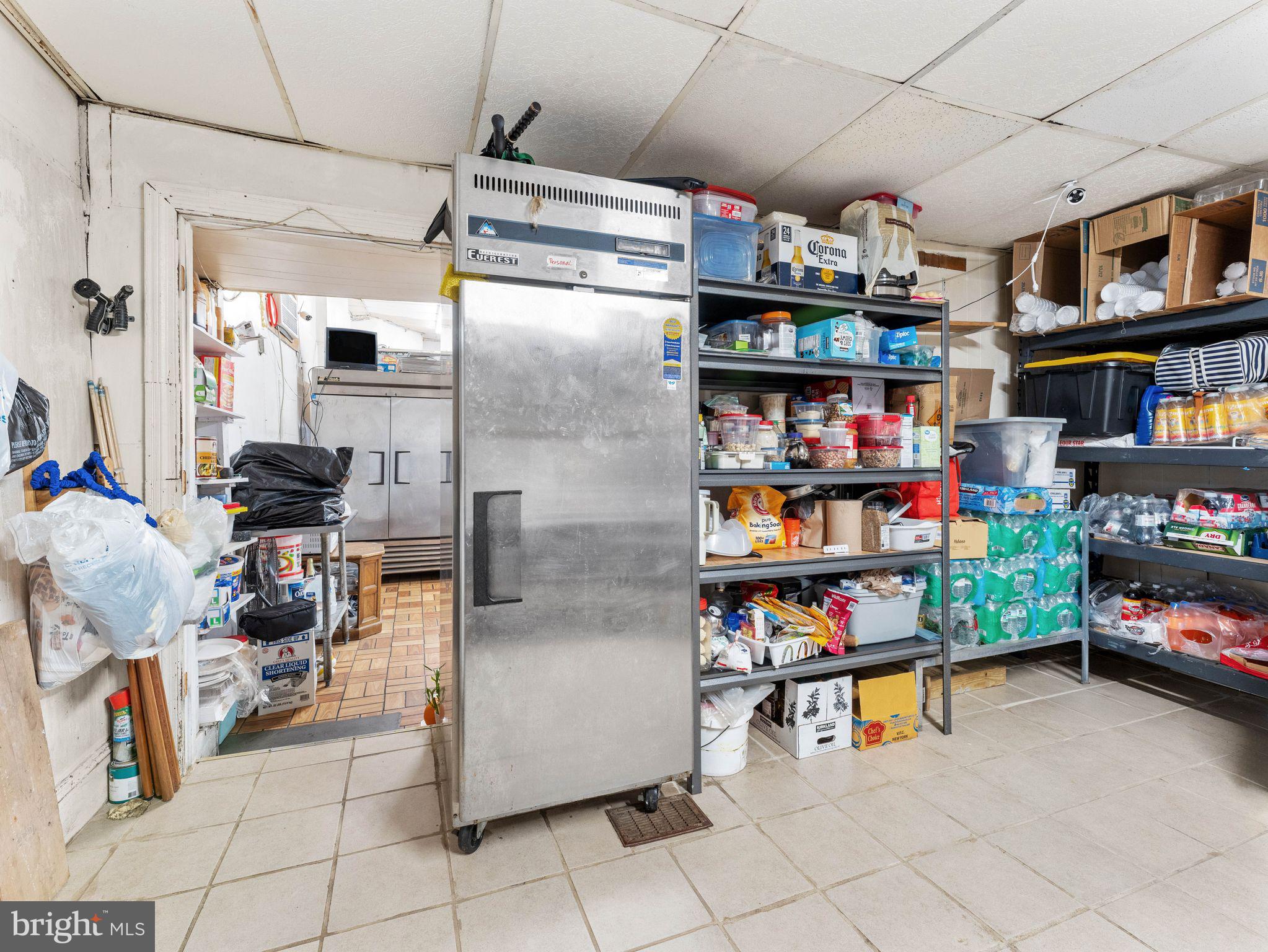 PHILADELPHIA (NORTH) - Commercial Sale