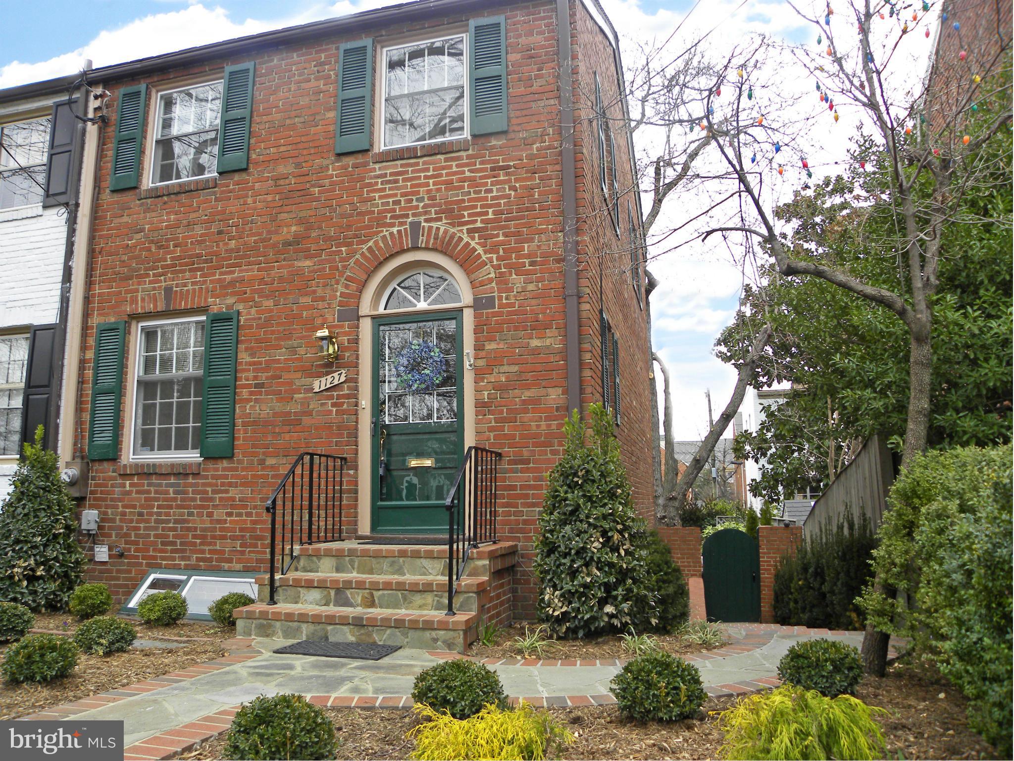 VIRGINIA VILLAGE - Residential Lease