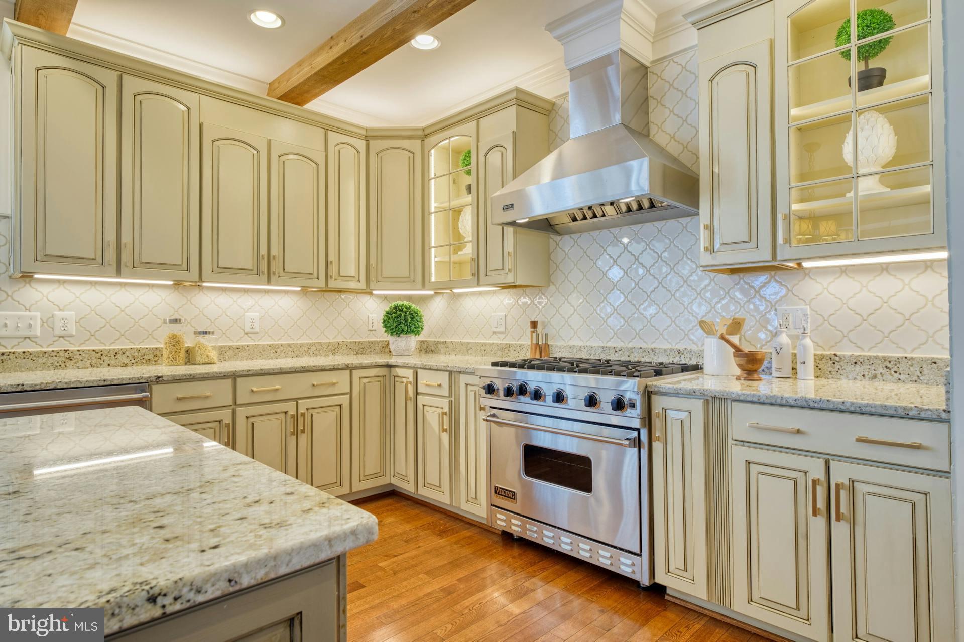 HIGHLANDS - Residential