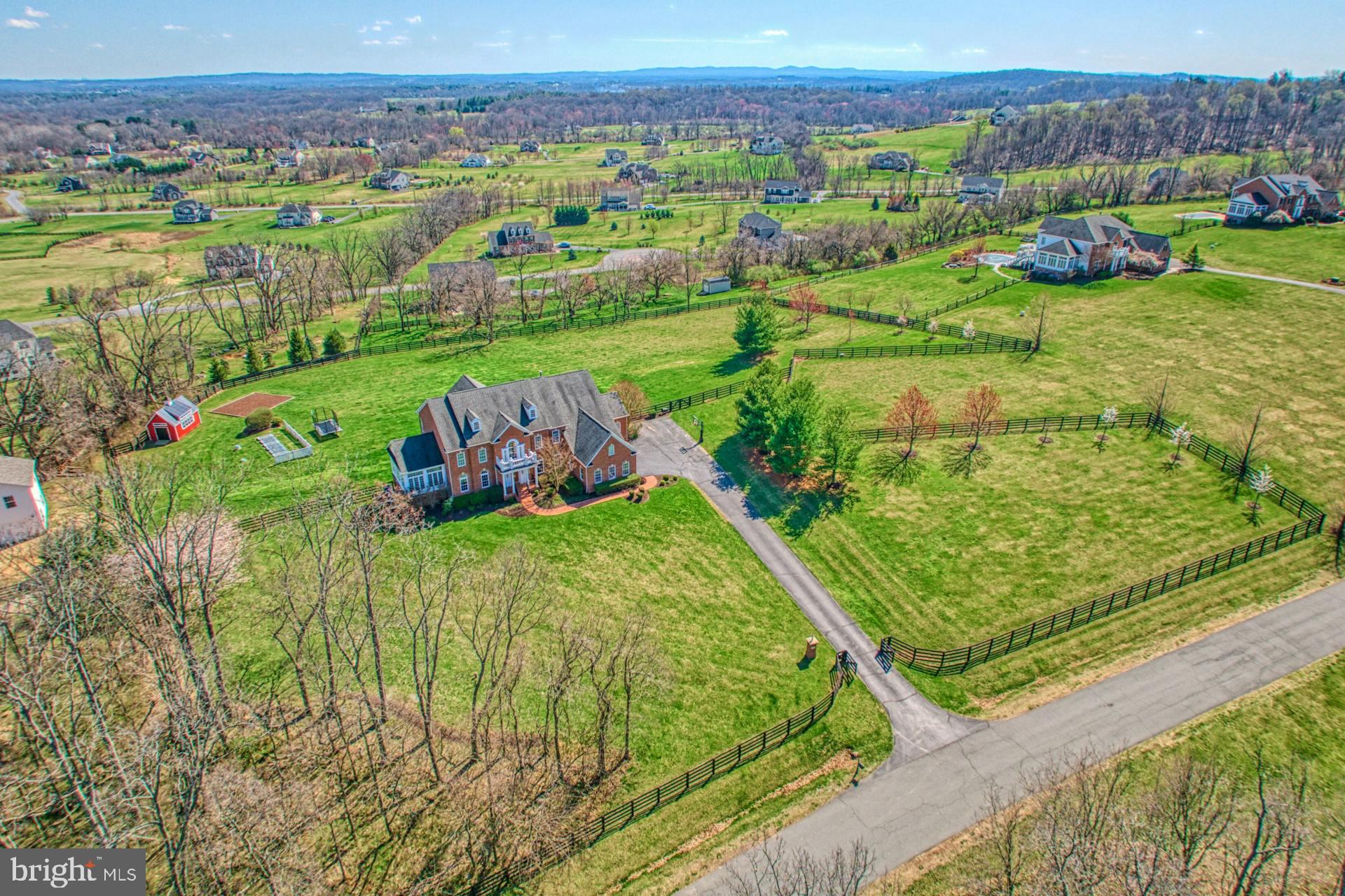 HIGHLANDS - Residential