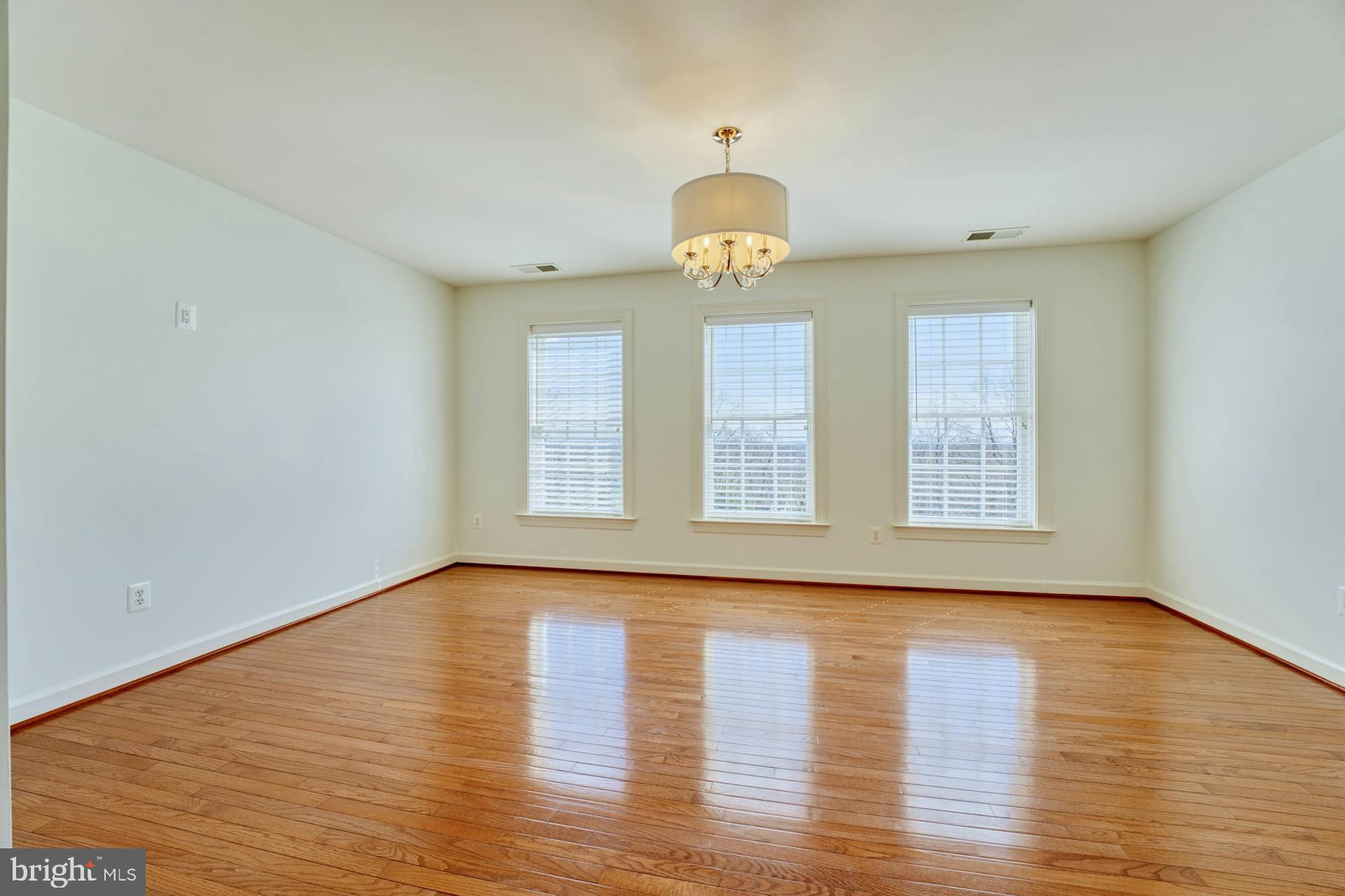 HIGHLANDS - Residential