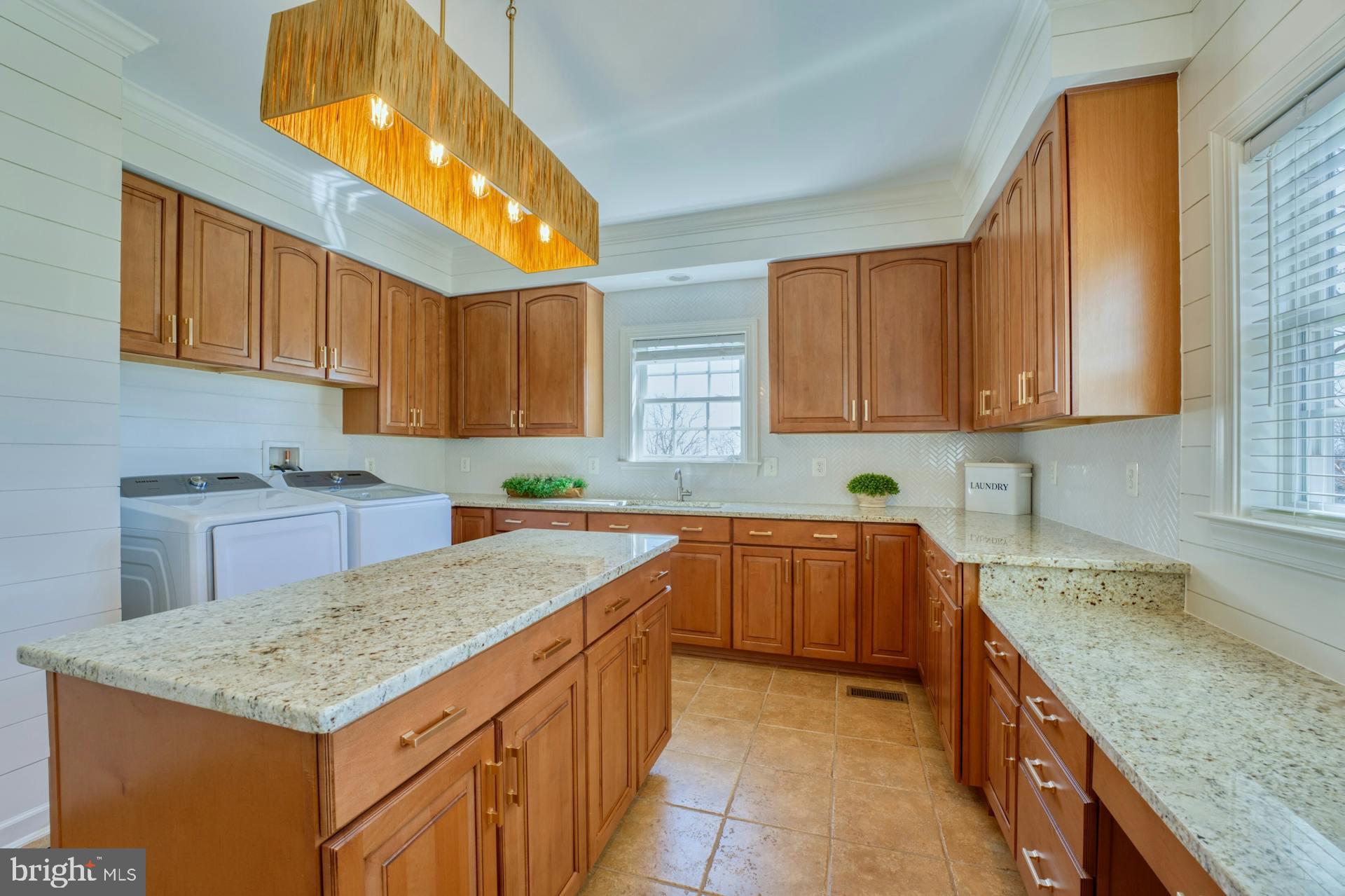 HIGHLANDS - Residential