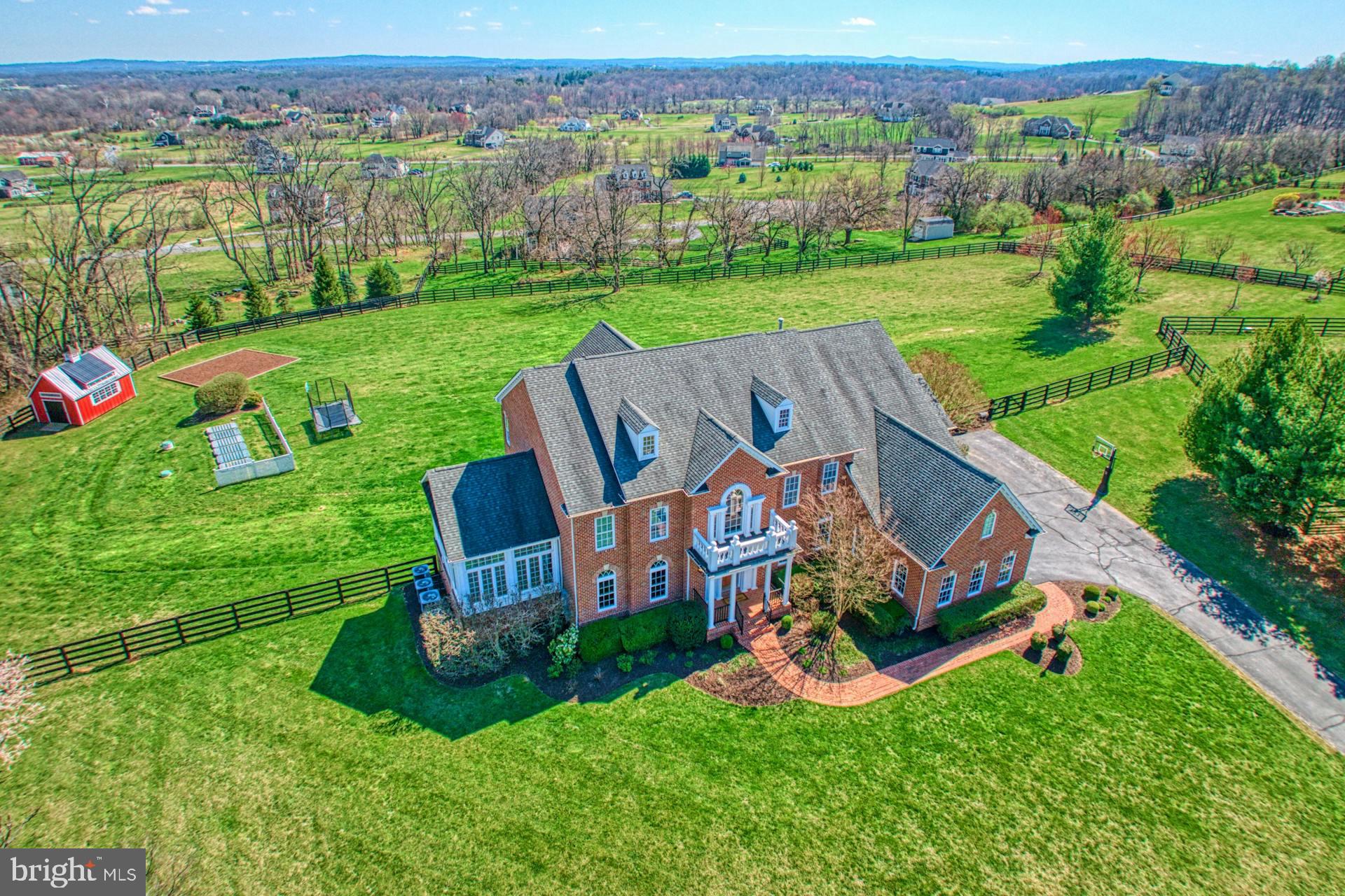 HIGHLANDS - Residential