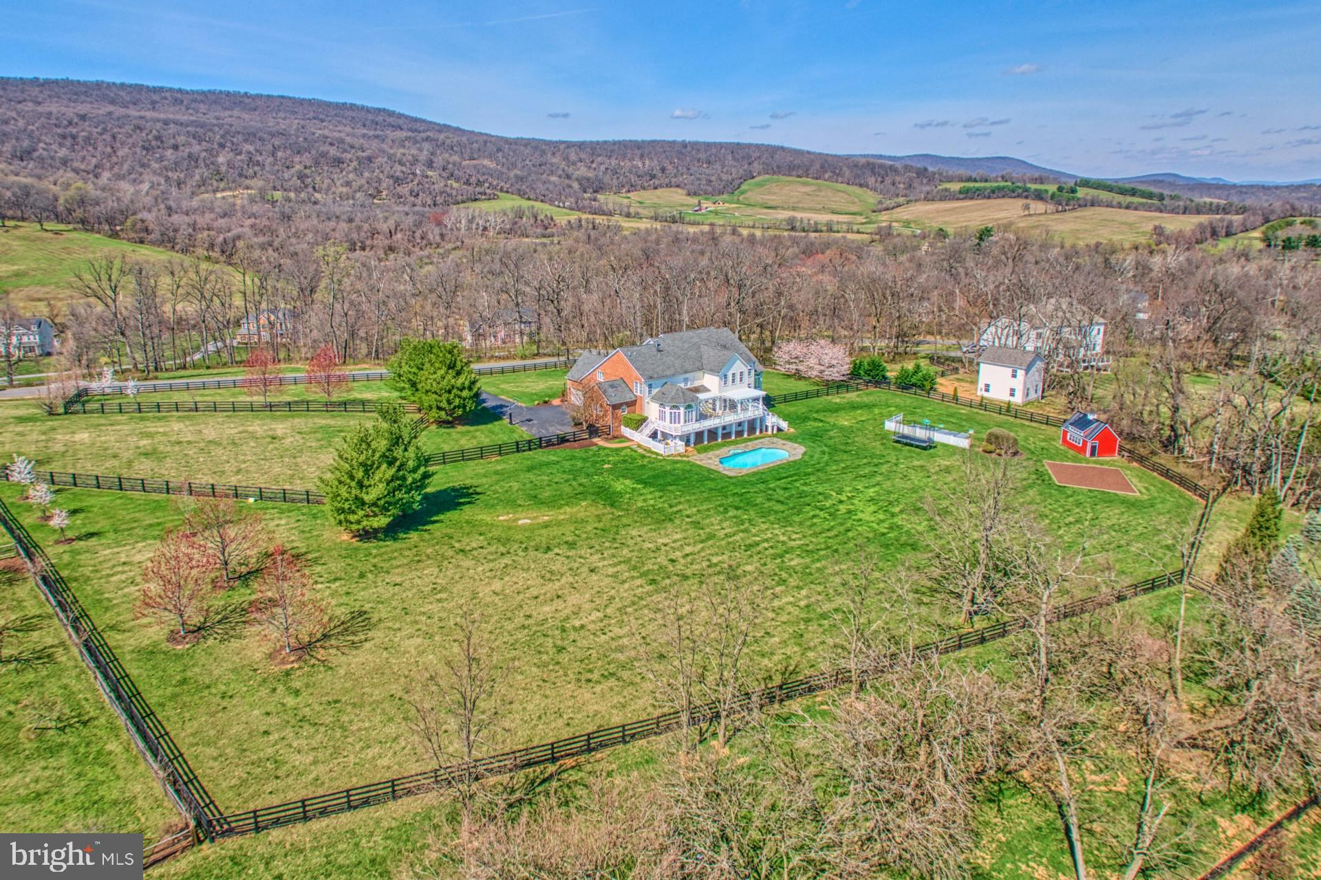 HIGHLANDS - Residential