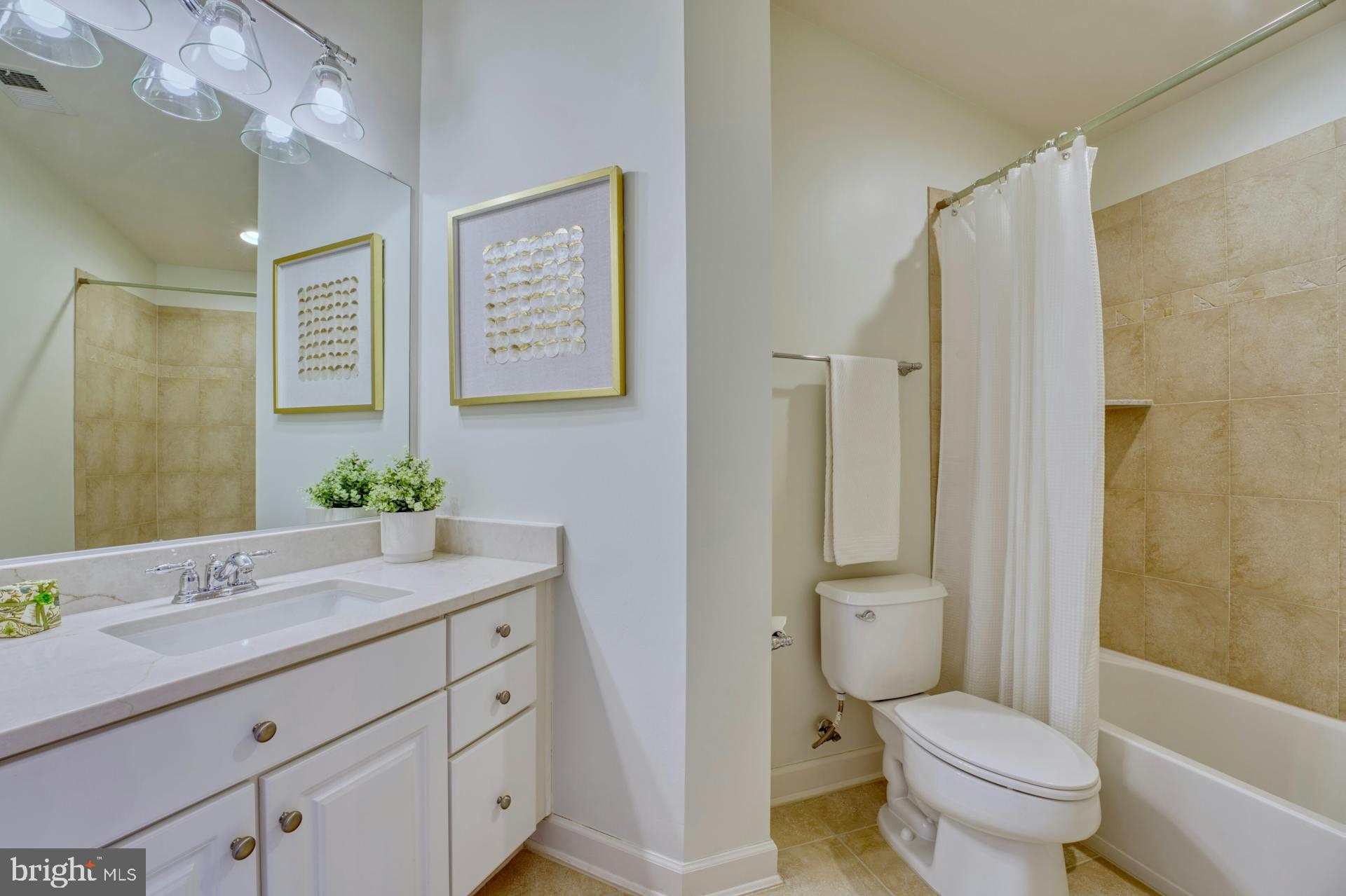 HIGHLANDS - Residential