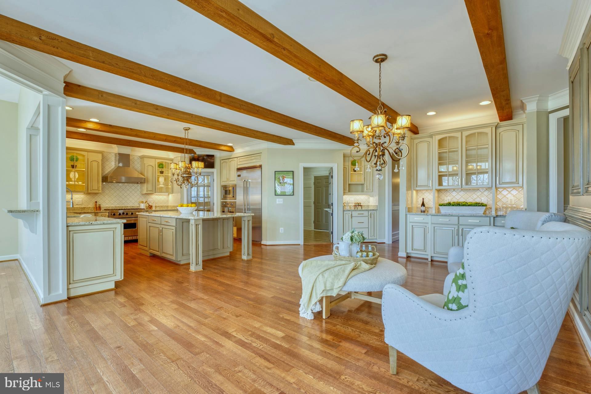 HIGHLANDS - Residential