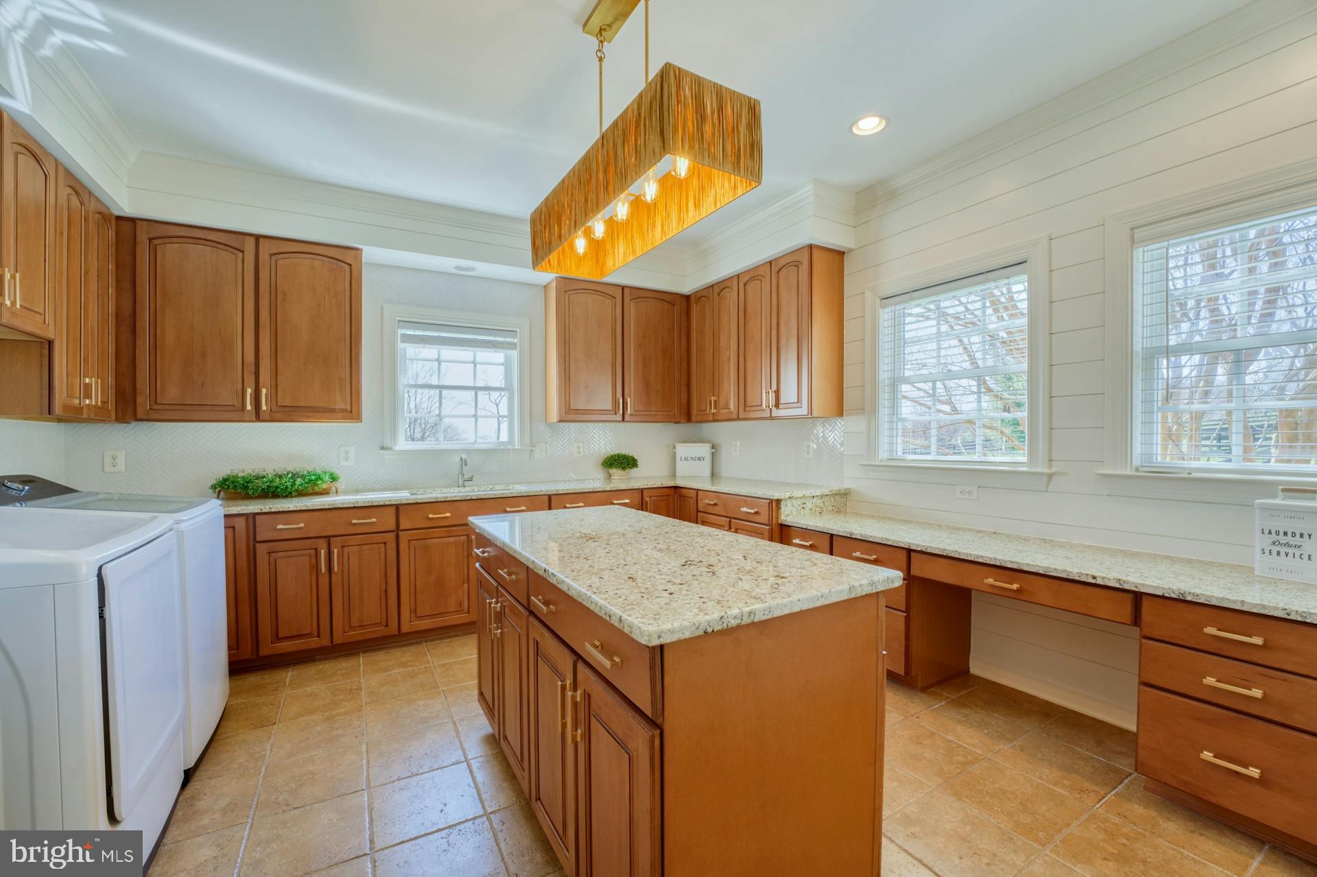 HIGHLANDS - Residential