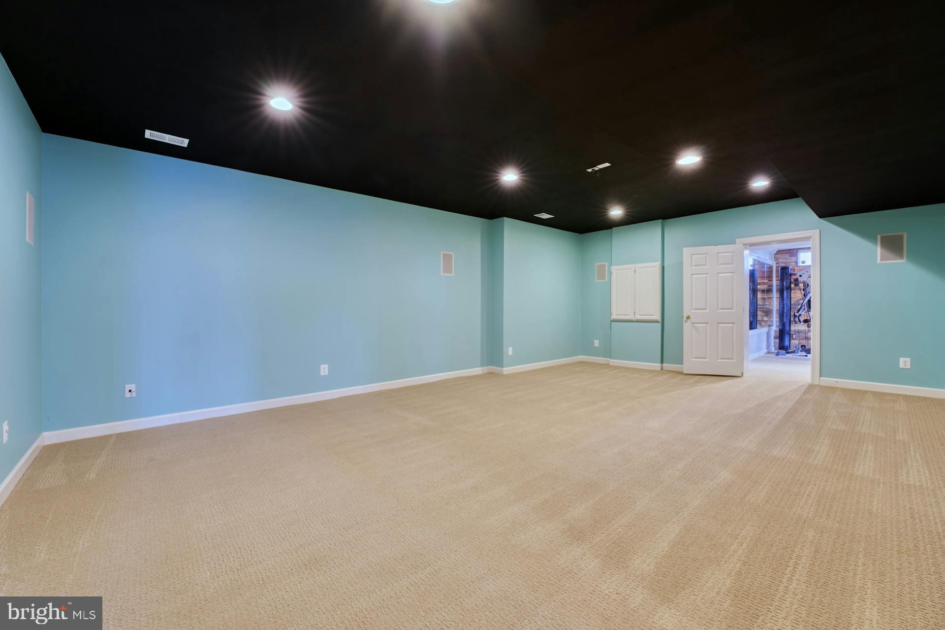 HIGHLANDS - Residential