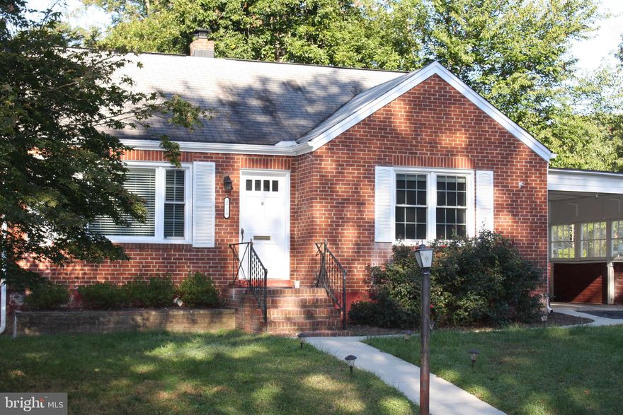 *** Delightful brick rambler on pretty lot located within a wonderful and popular neighborhood ** Recently renovated bath ** Brick fireplace ** Carport ** Hardwood floors ** Sunroom off kitchen ** Small workshop/storage area in basement area under Sunroom ** Fenced in rear yard ** Trash service included in rent  ** Walk to excellent  Elementary and Jr. High Schools (bus ride to High School) ** Less than 1 block to Fairchester Woods Park **  Low cost local "CUE" bus 100 feet away for rides to GMU, Vienna Metro and around town ** Great 'City of Fairfax' services and benefits ** Nearby Shops, Stores, Restaurants, Fair Oaks Shopping Center, Oak Marr Recreation Center ** Easy commutes via Vienna Metro or via  transportation routes I-66, Rtes 29 and 50, I-495 ** No smoking at property ** 1 small dog (less than 25 pounds) possible on a case by case basis  (no cats, sorry) ** A place you will love to call Home! **