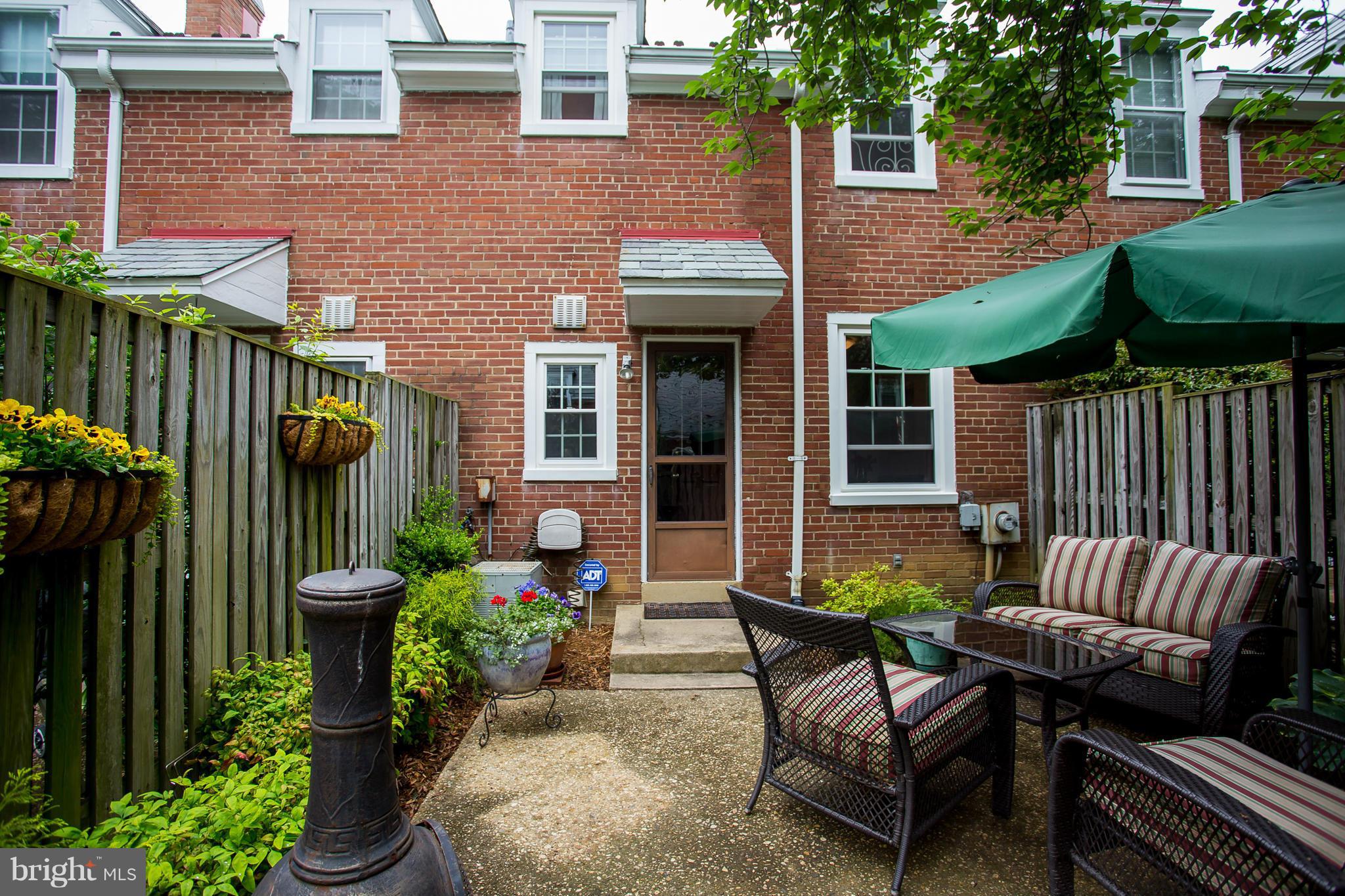 FAIRLINGTON MEWS - Residential