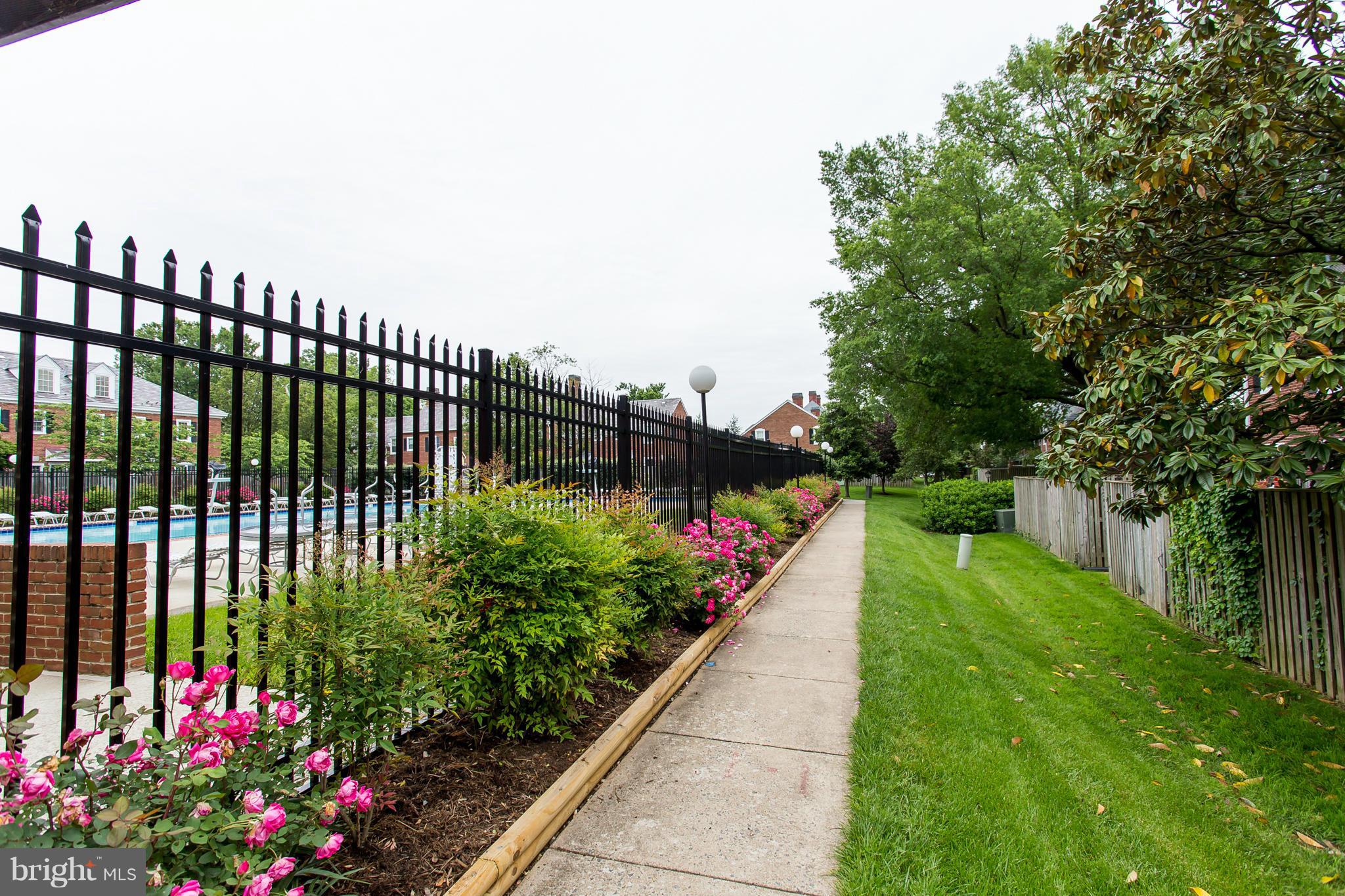 FAIRLINGTON MEWS - Residential