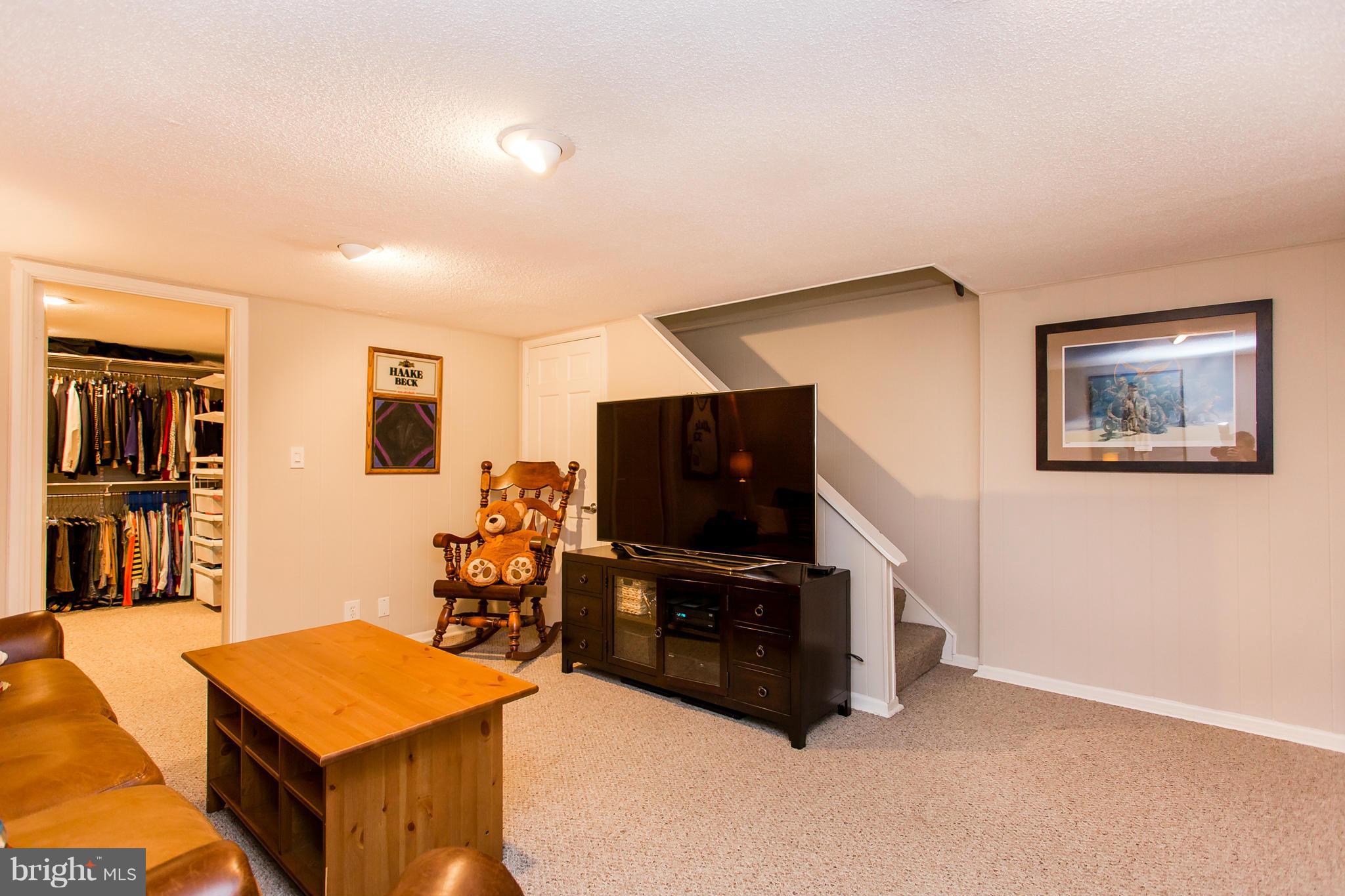 FAIRLINGTON MEWS - Residential