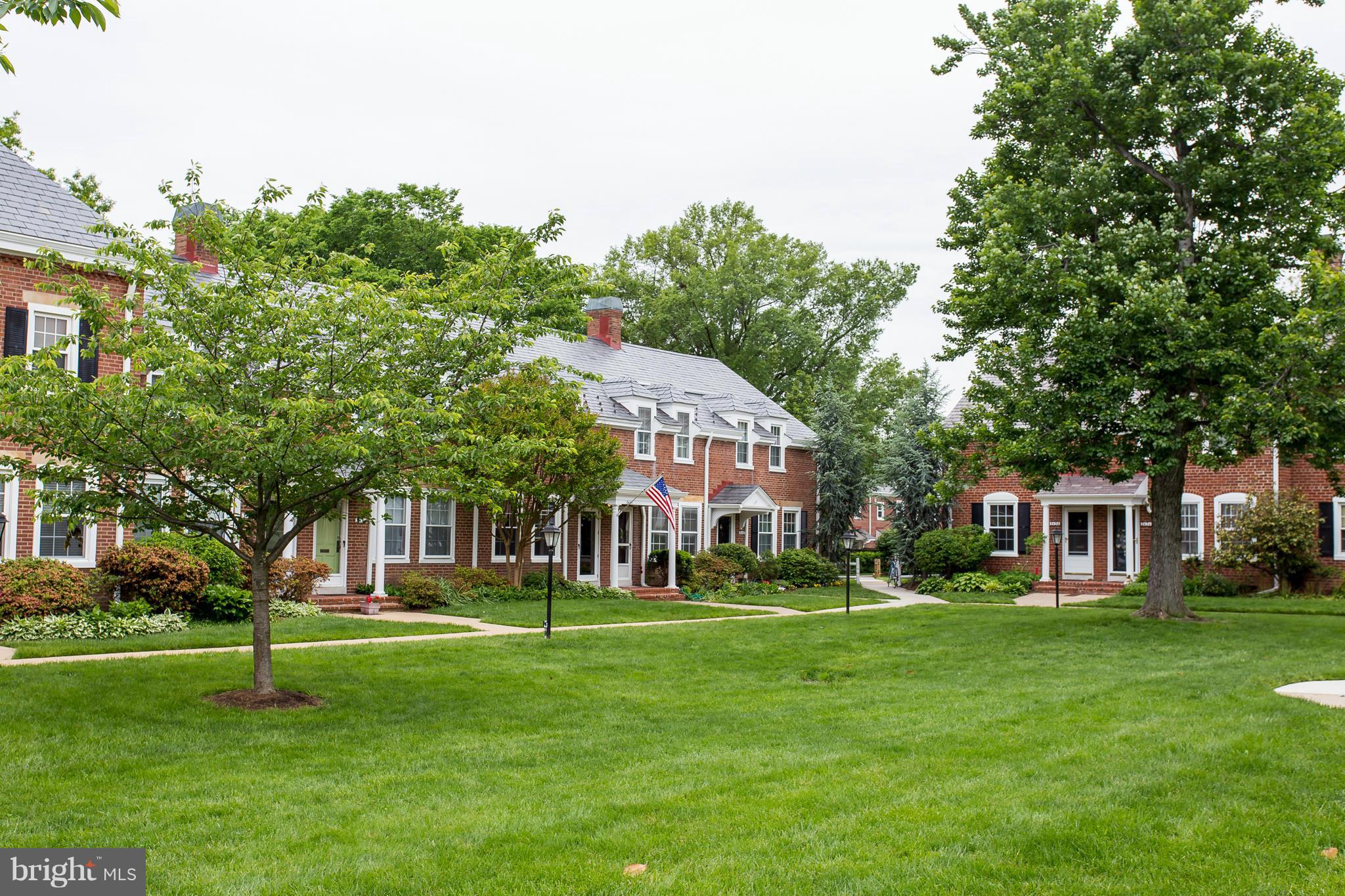 FAIRLINGTON MEWS - Residential