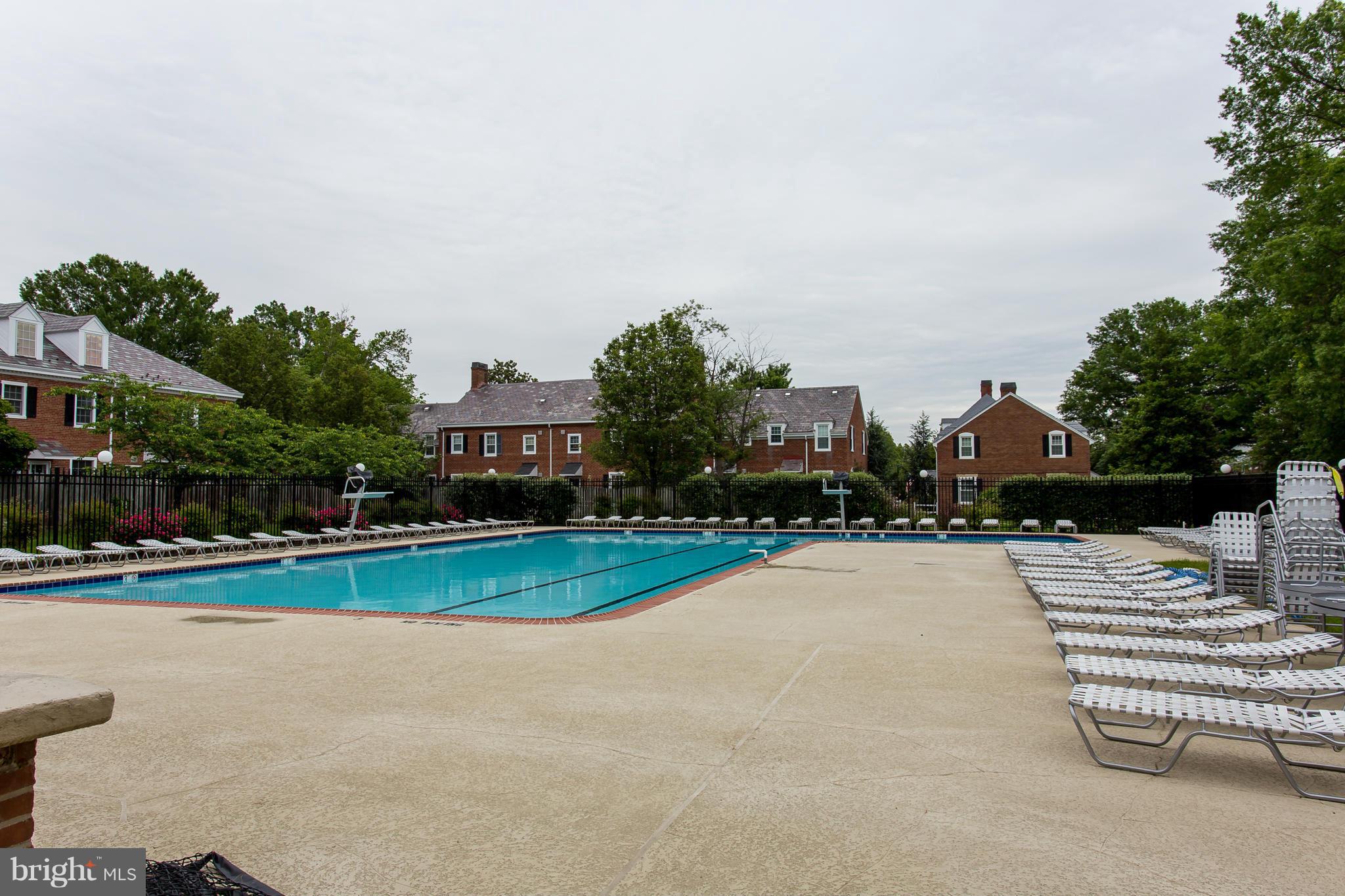 FAIRLINGTON MEWS - Residential