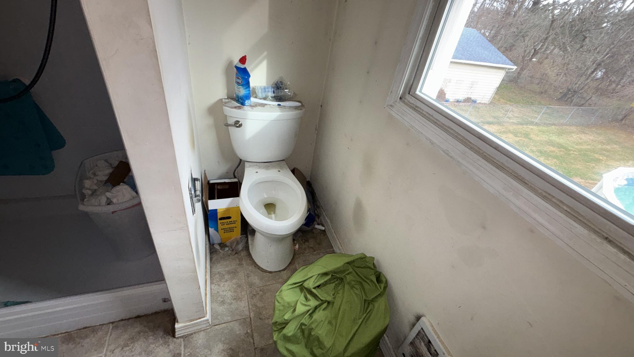 SECURITY HILLS - Residential