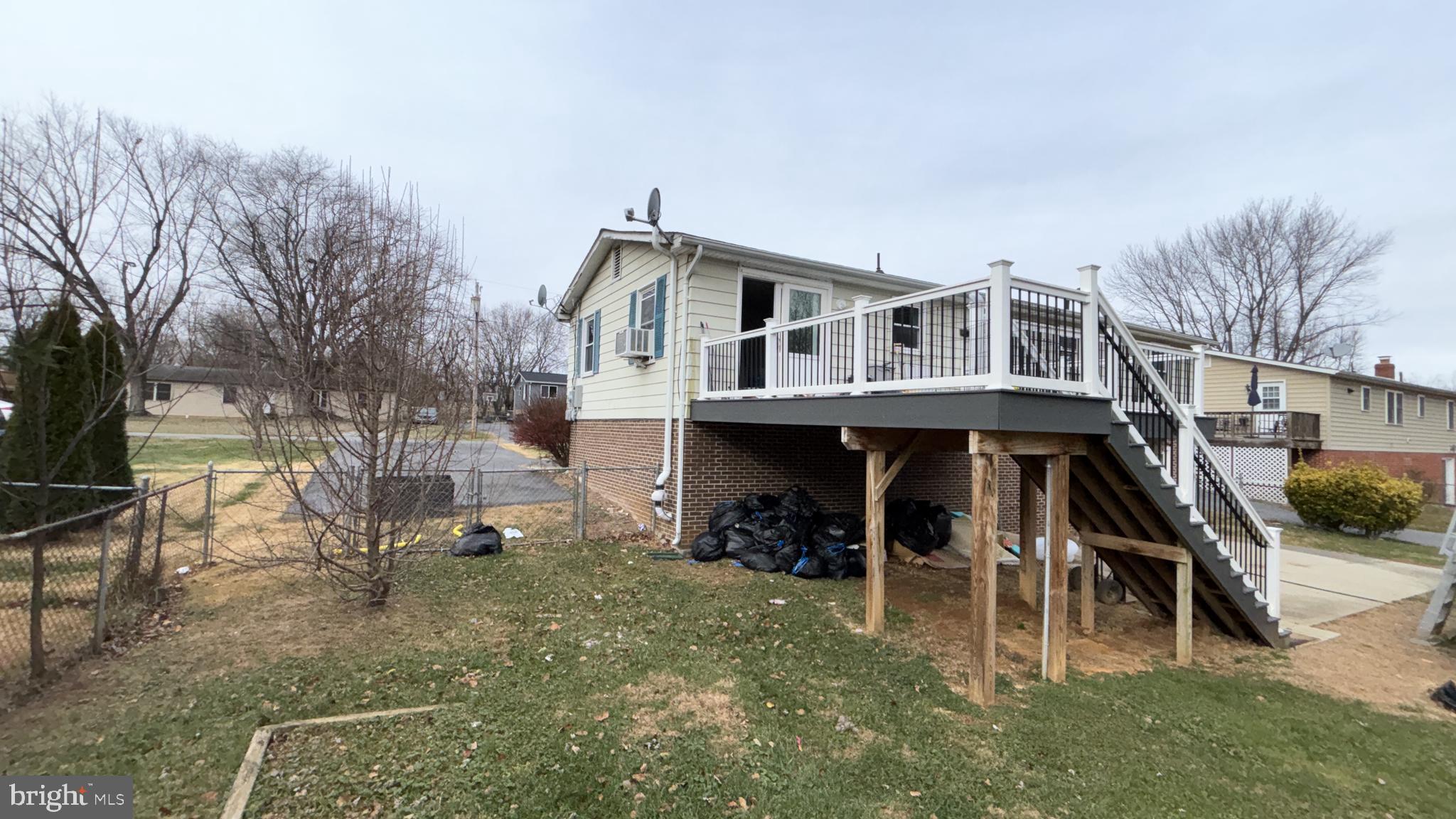 SECURITY HILLS - Residential