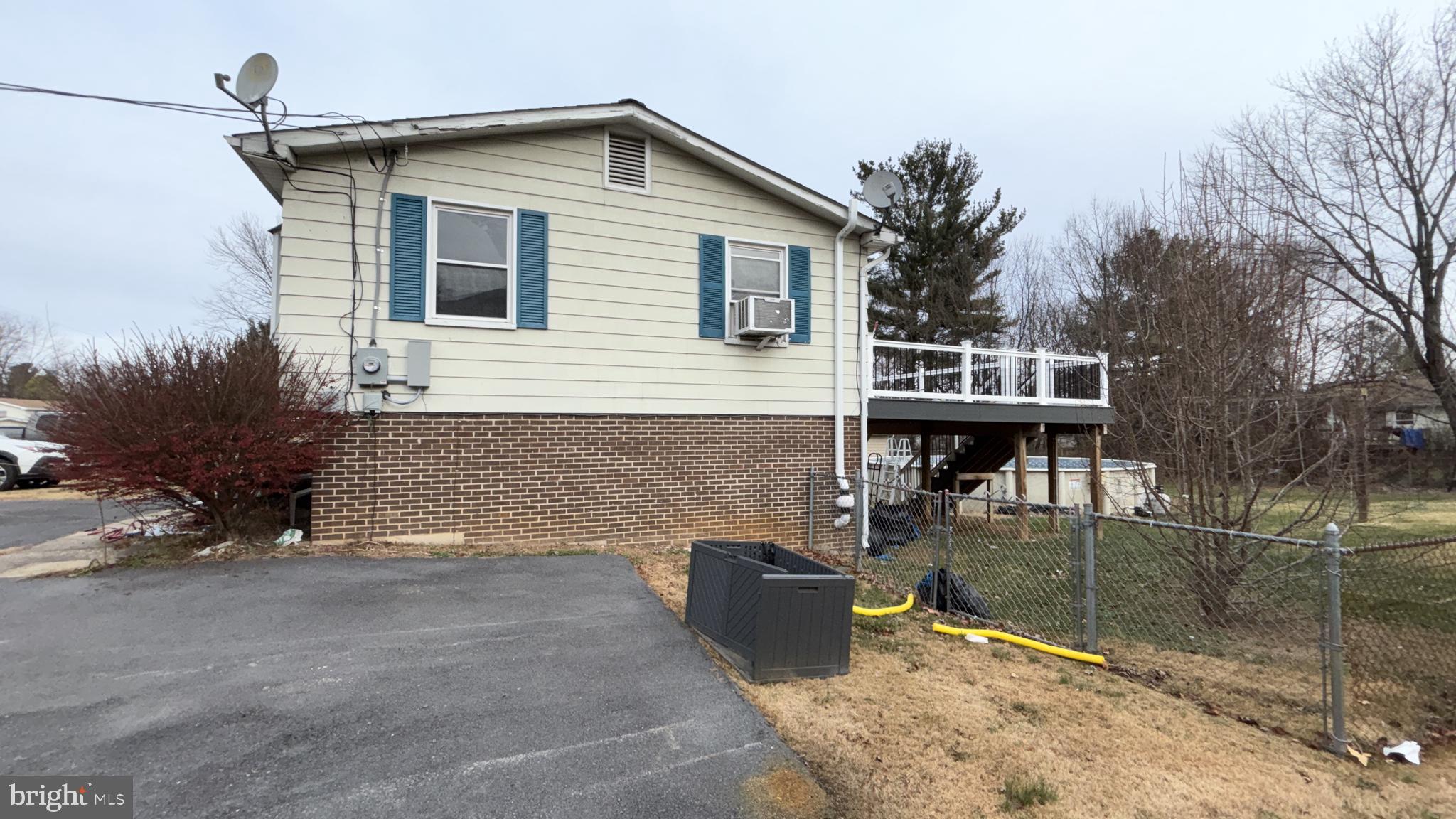 SECURITY HILLS - Residential