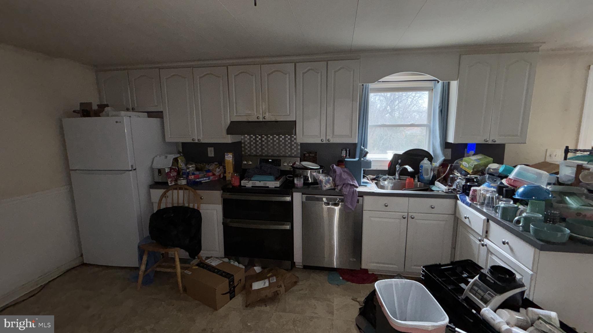 SECURITY HILLS - Residential