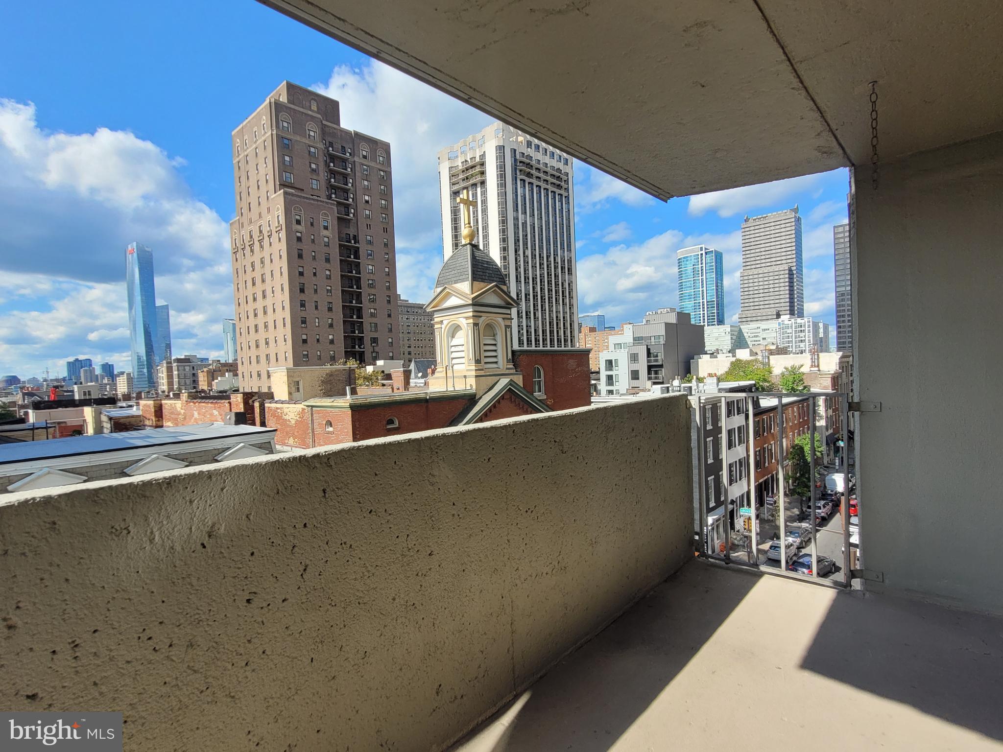 RITTENHOUSE SQUARE - Residential Lease