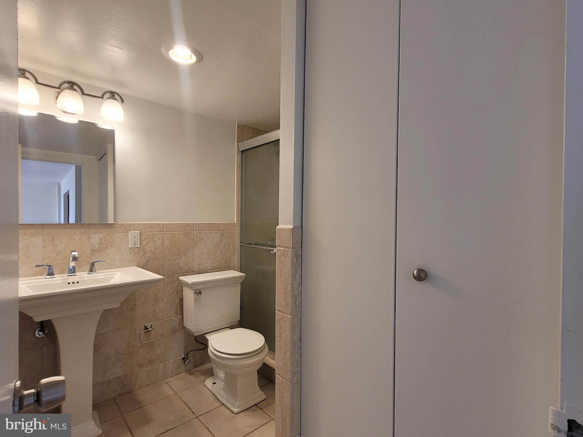 RITTENHOUSE SQUARE - Residential Lease