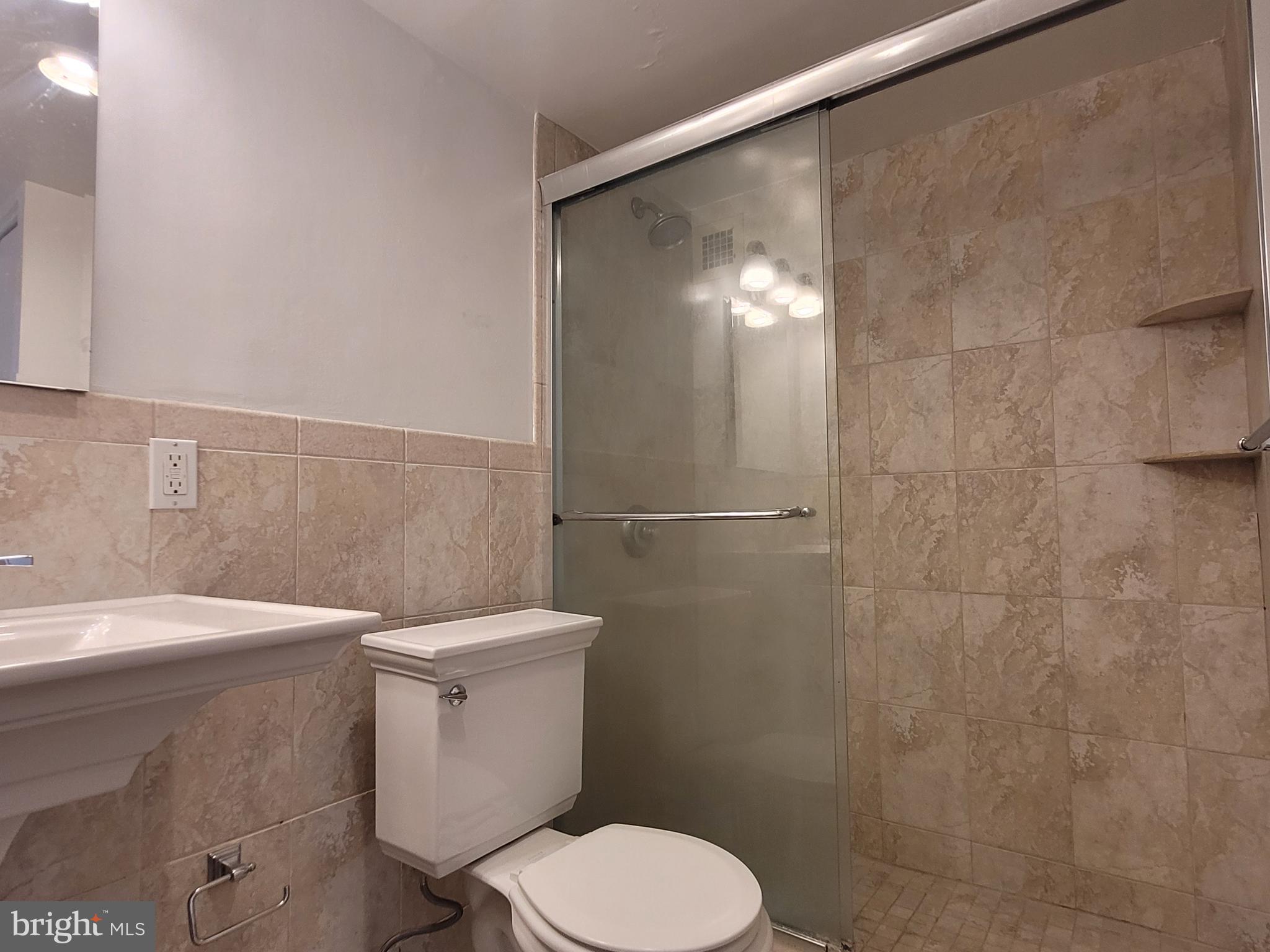 RITTENHOUSE SQUARE - Residential Lease