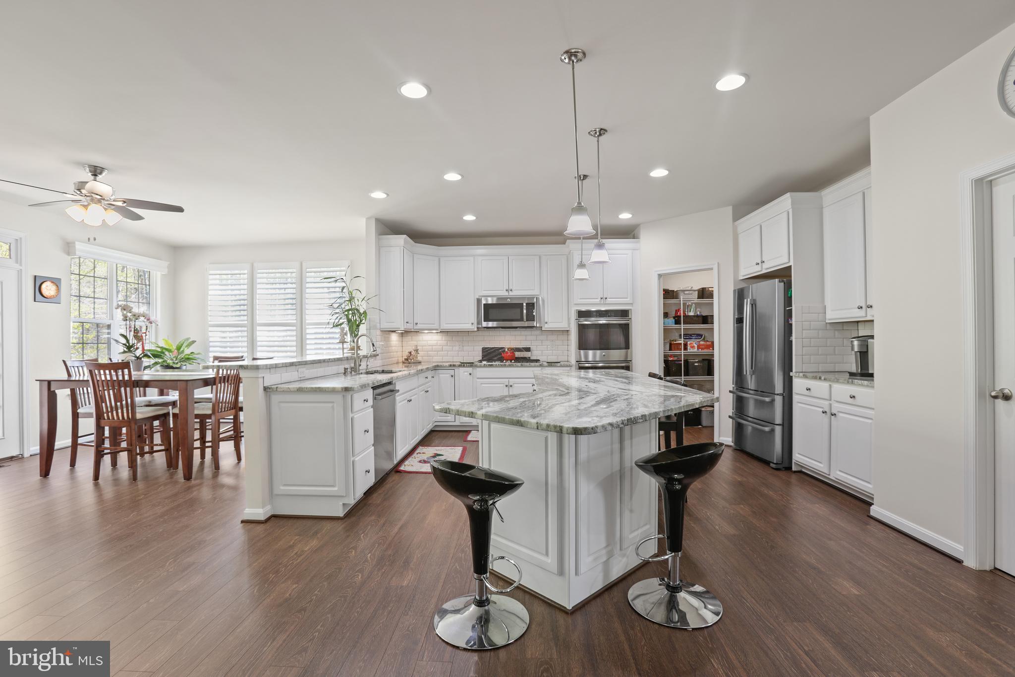 LEELAND STATION - Residential