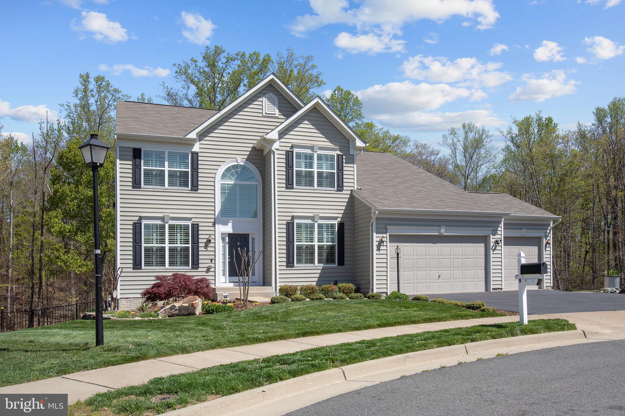 LEELAND STATION - Residential