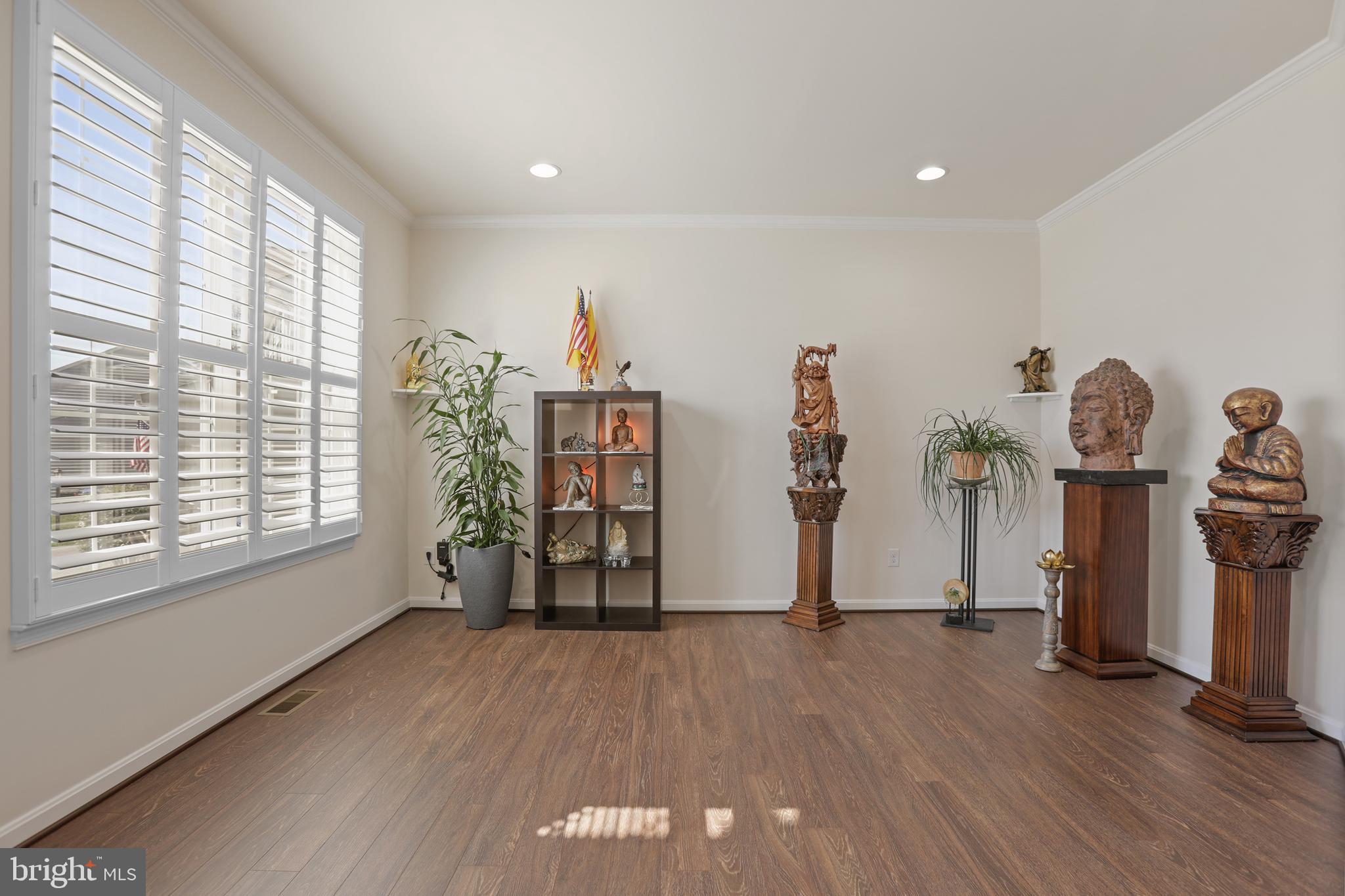 LEELAND STATION - Residential