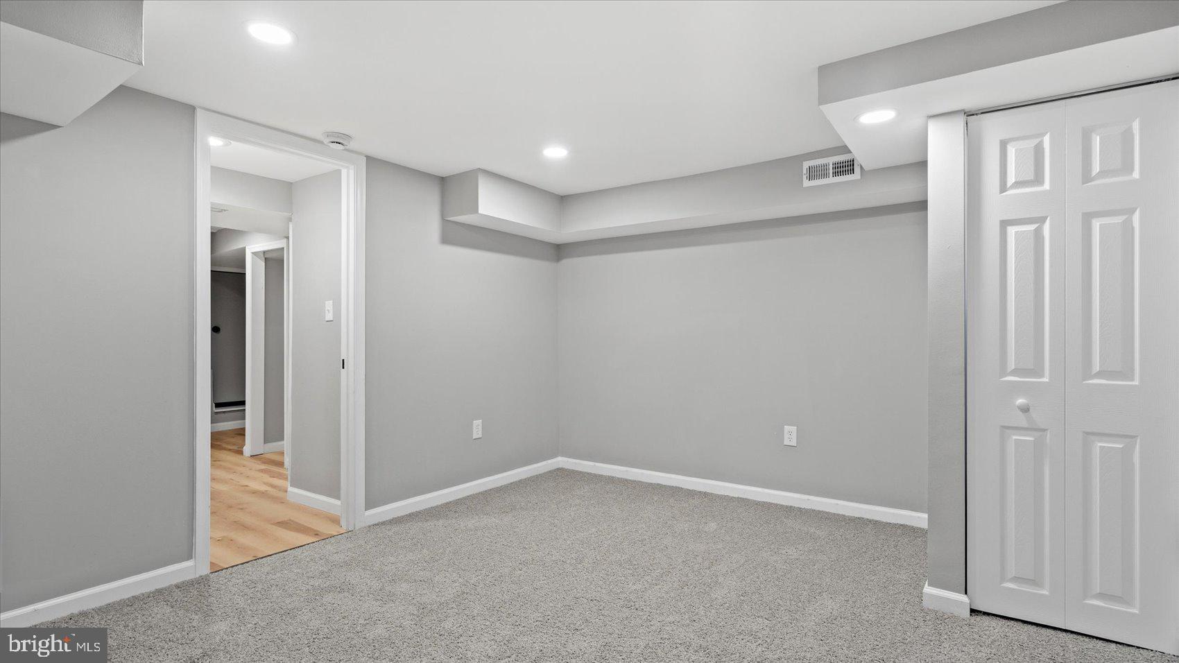 WOODBERRY - Residential