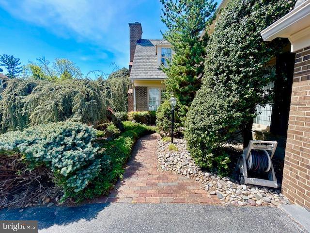 FALLSGROVE - Residential Lease