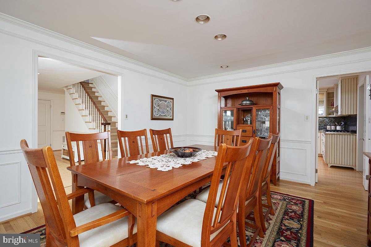 FALLSGROVE - Residential Lease