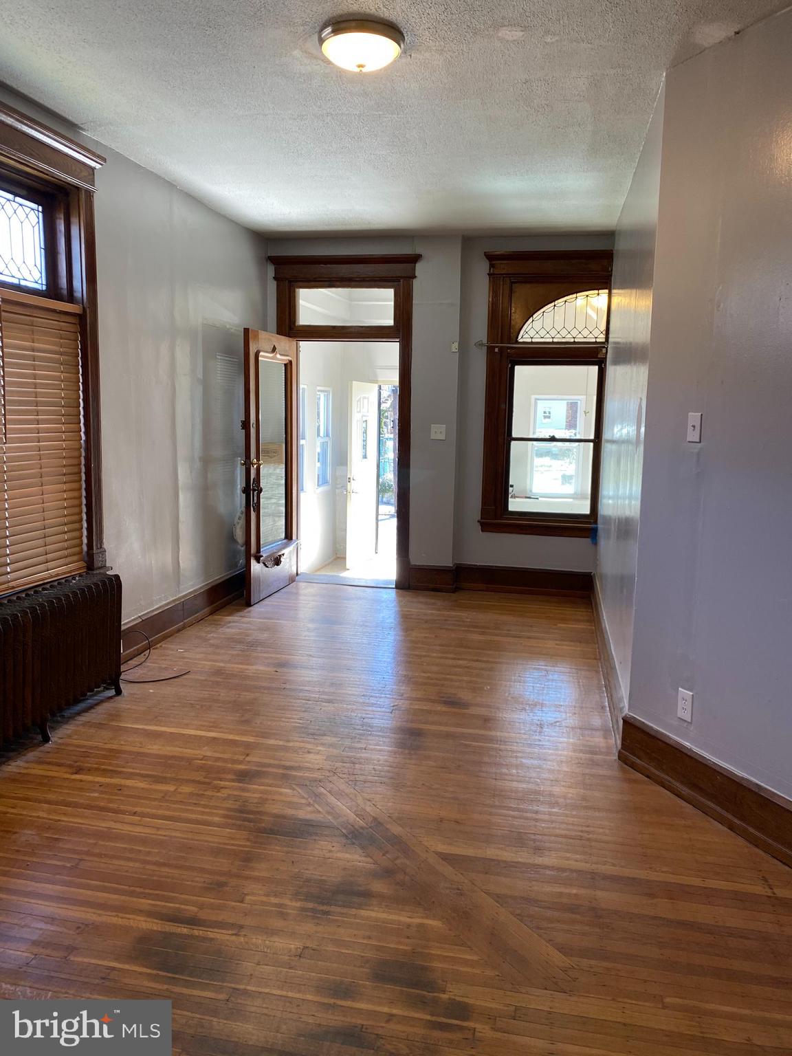 LOGAN - Residential