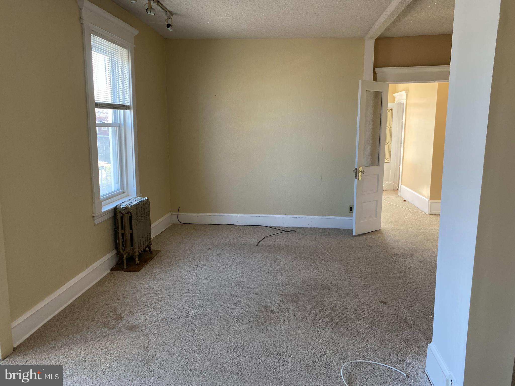 LOGAN - Residential