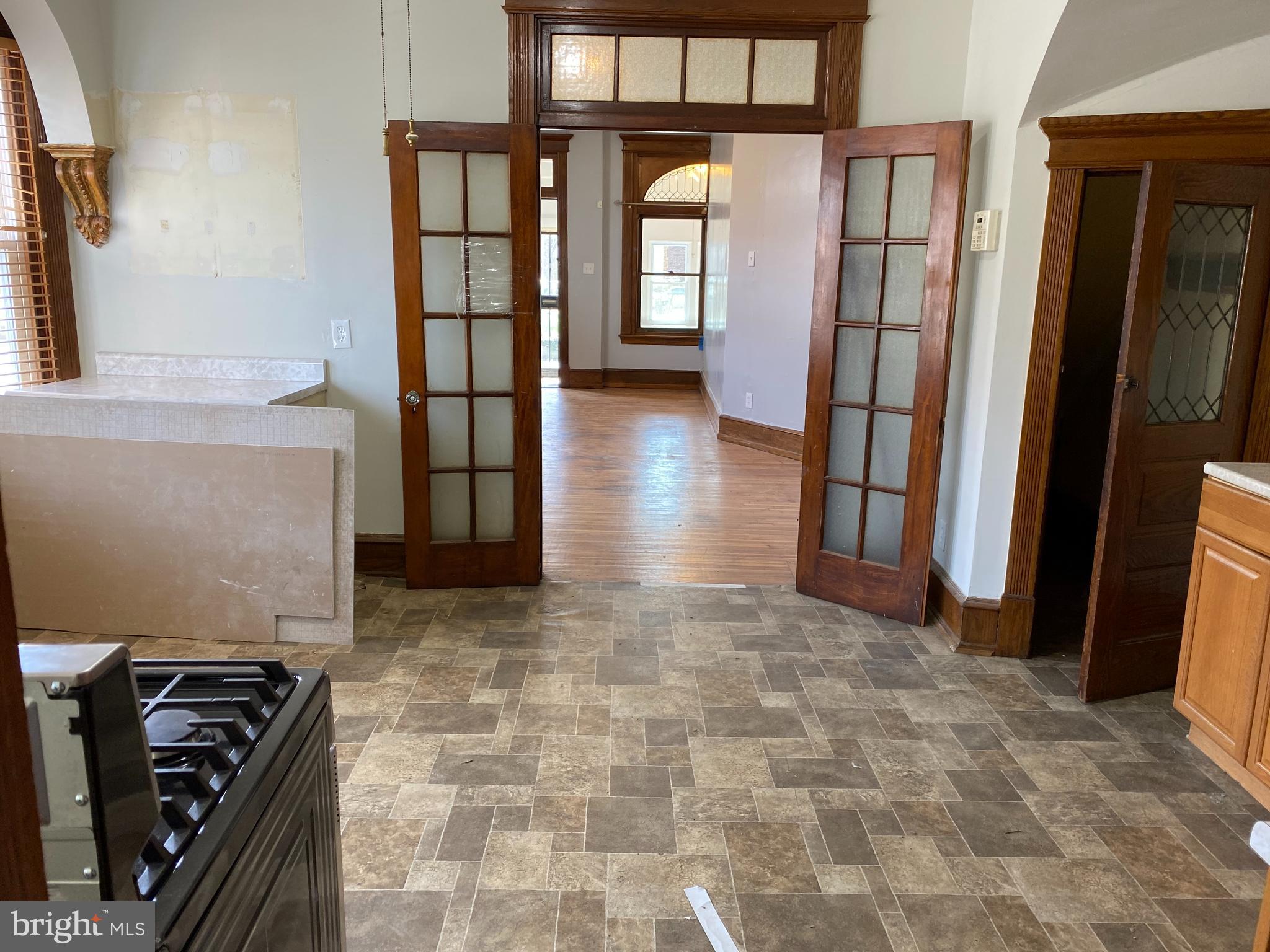LOGAN - Residential