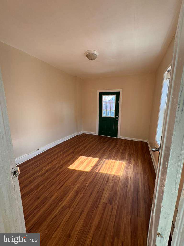 READING - Residential Lease