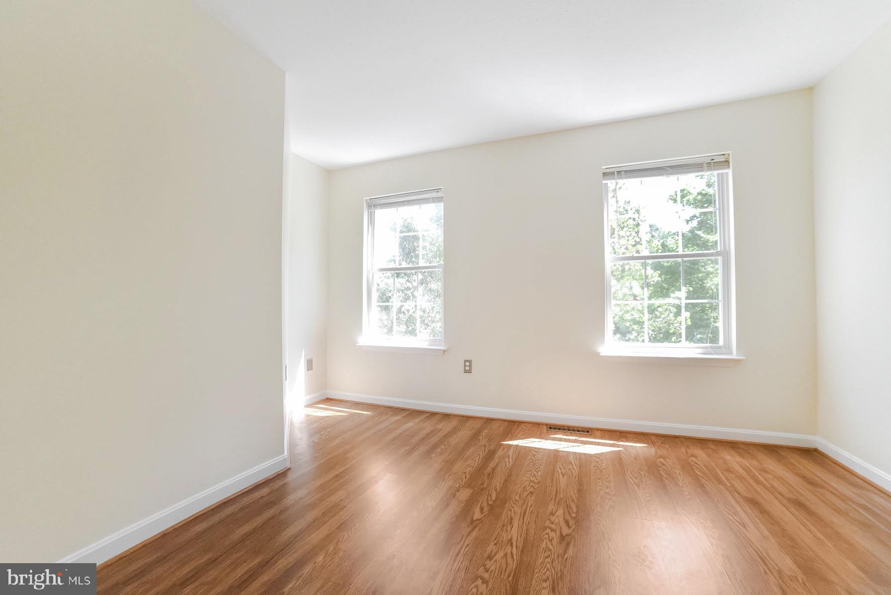 SOUTHGATE CENTER - Residential