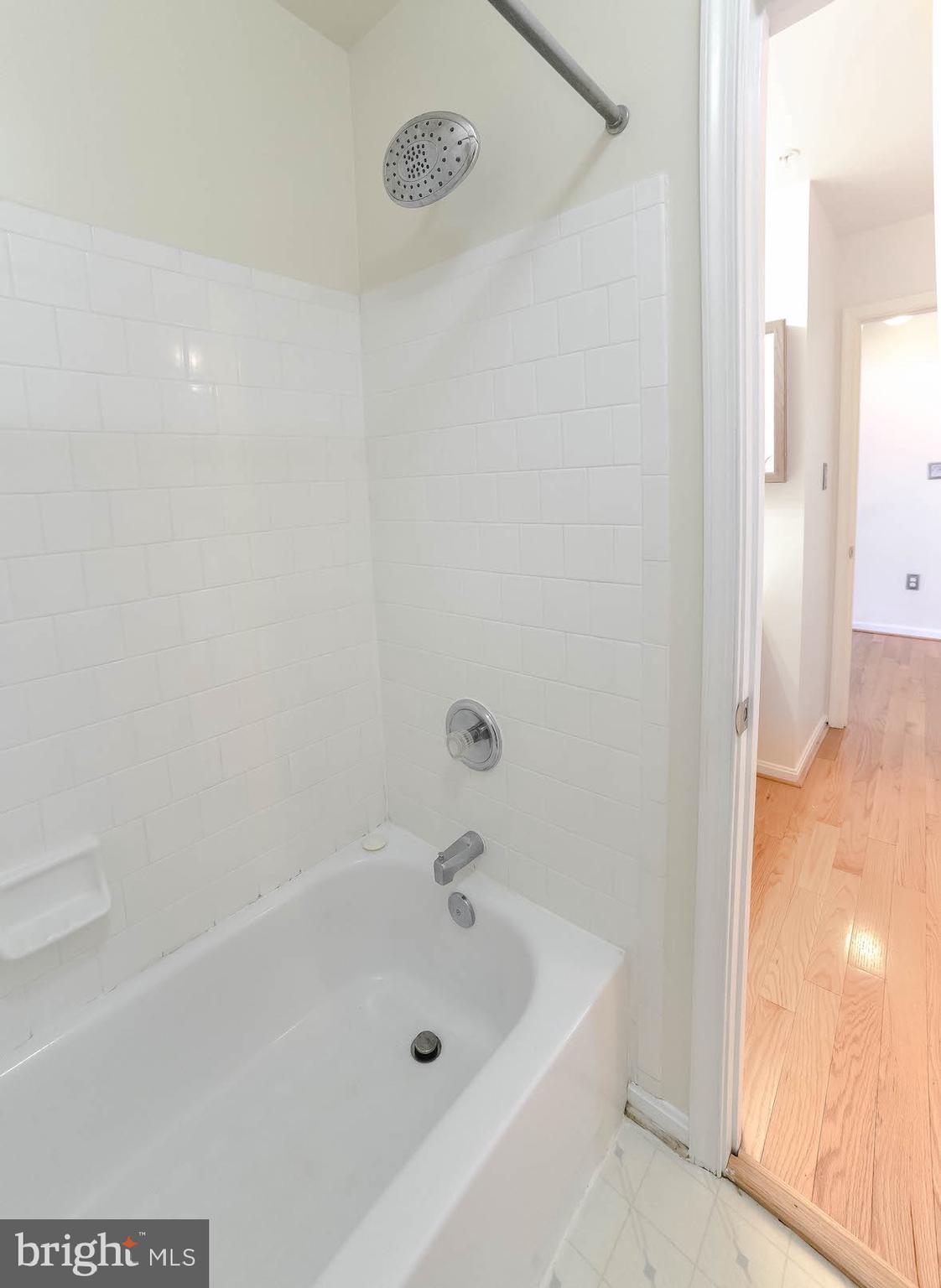 SOUTHGATE CENTER - Residential