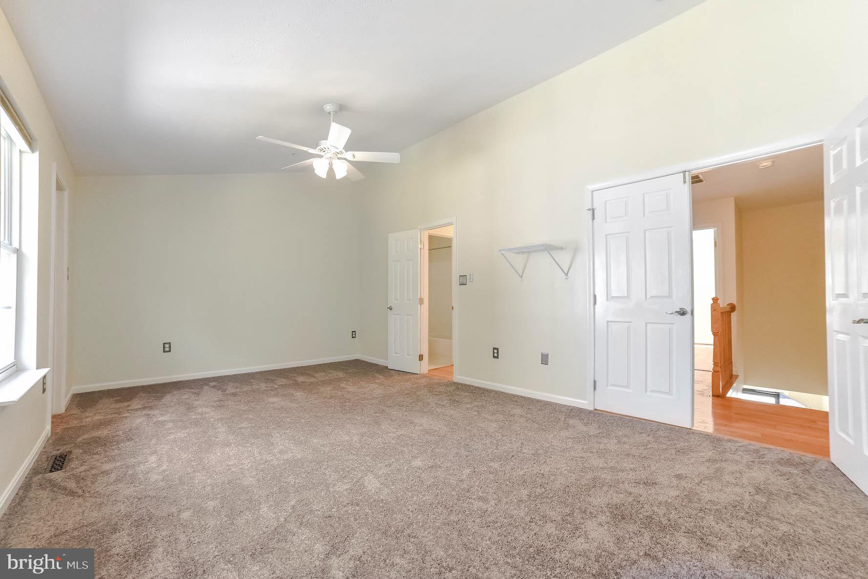 SOUTHGATE CENTER - Residential