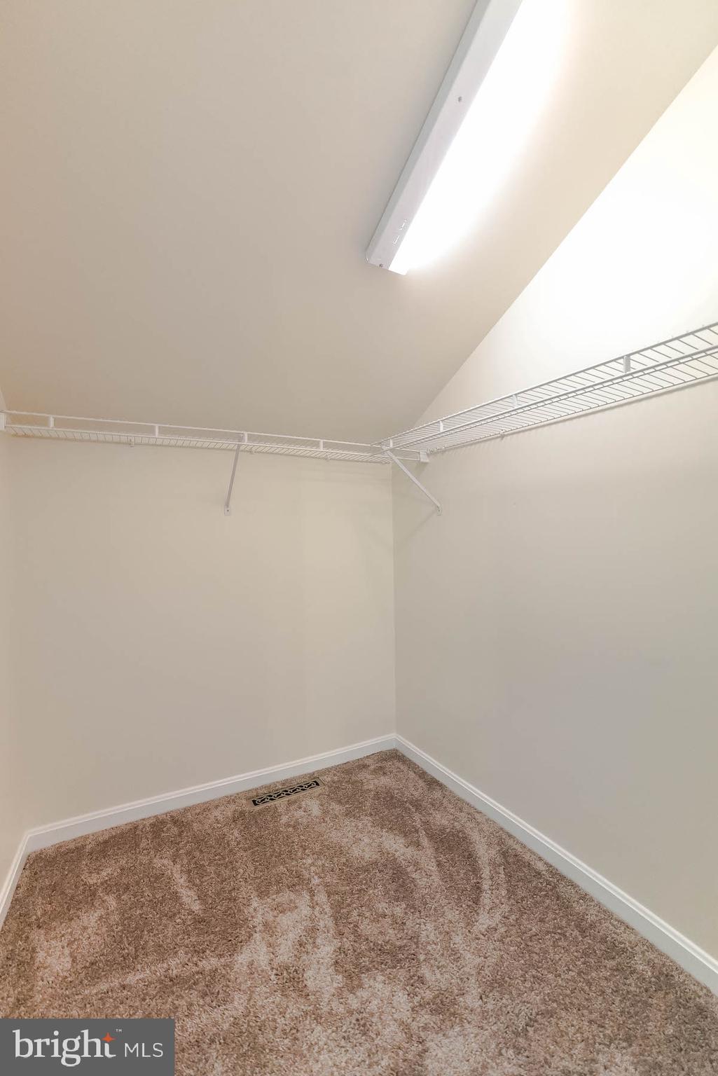 SOUTHGATE CENTER - Residential