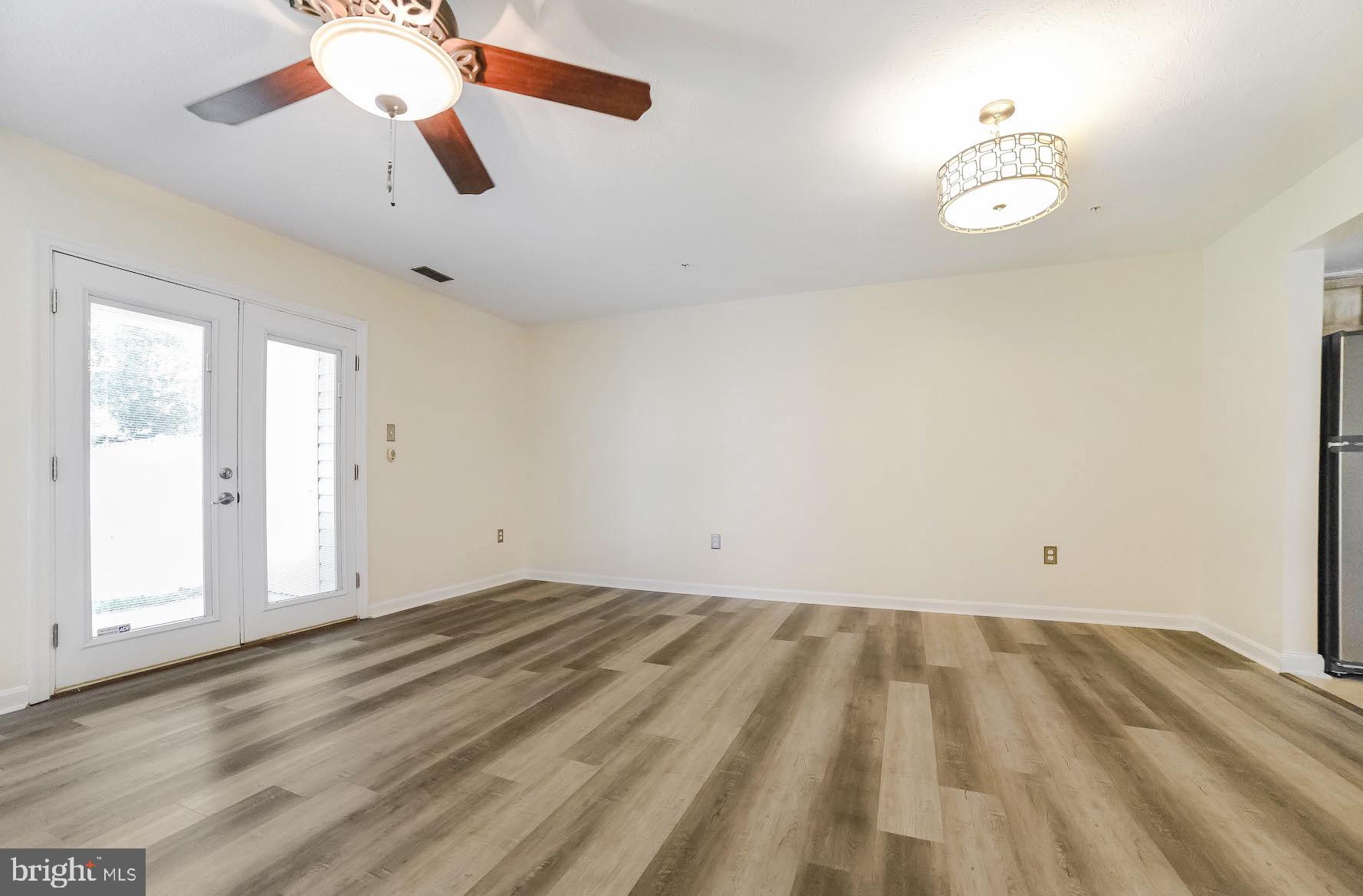 SOUTHGATE CENTER - Residential