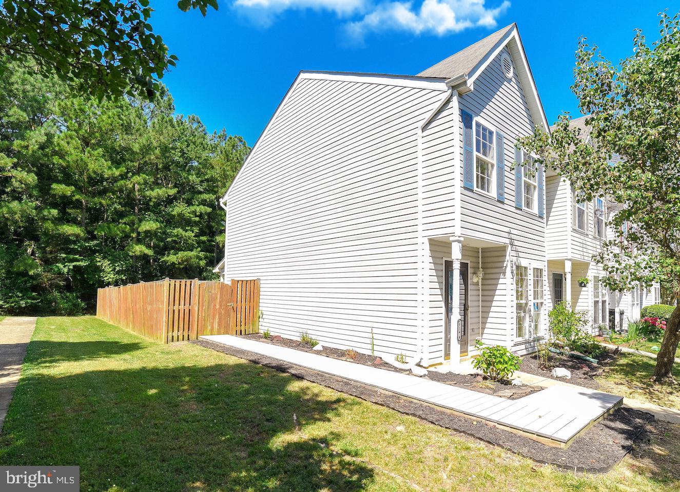 SOUTHGATE CENTER - Residential